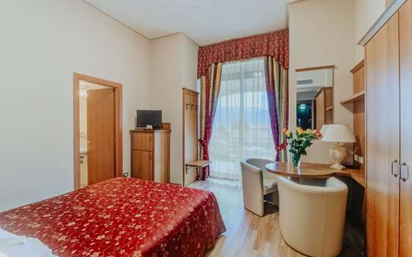 Guest Room,On-Site