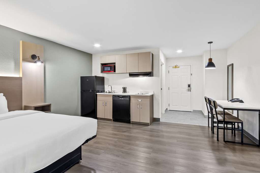 MAINSTAY SUITES COLUMBIA HARBISON-guestroom-Guest Room,Suite,On-Site.jpg