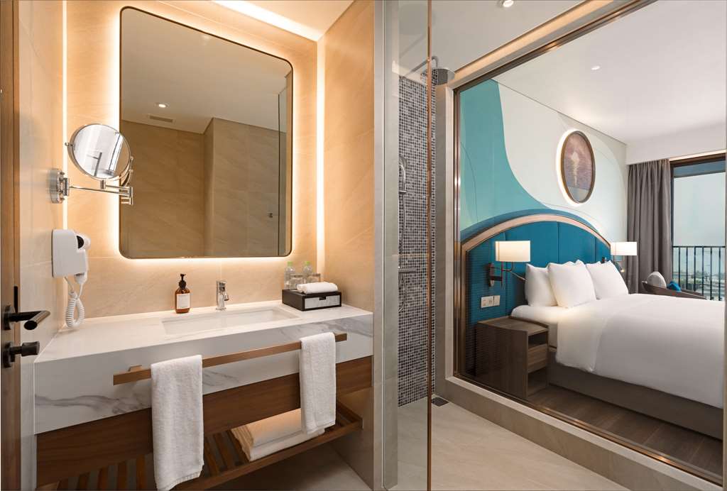 WYNDHAM GARDEN SONASEA VAN DON-guestroom-Guest Room,Bathroom,On-Site.jpg
