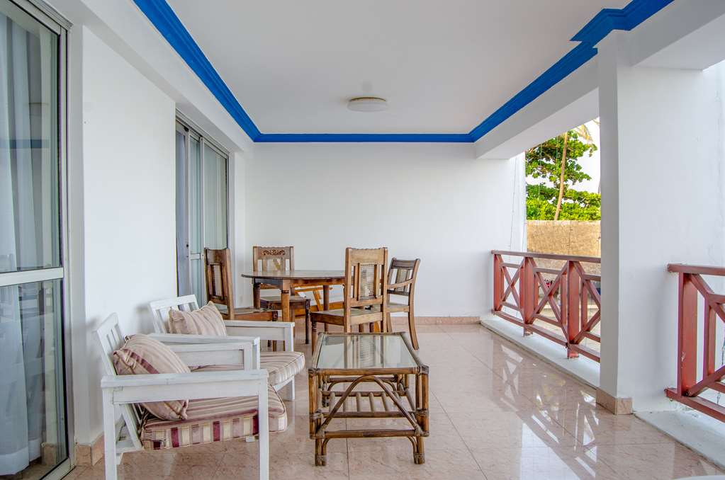 SAI ROCK BEACH HOTEL AND SPA-guestroom-Guest Room,Guest Room Amenity,Suite,On-Site.jpg