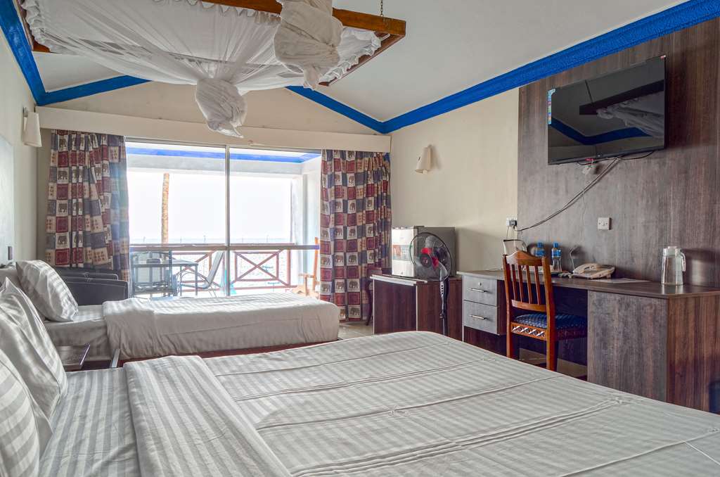 SAI ROCK BEACH HOTEL AND SPA-guestroom-Guest Room,On-Site.jpg