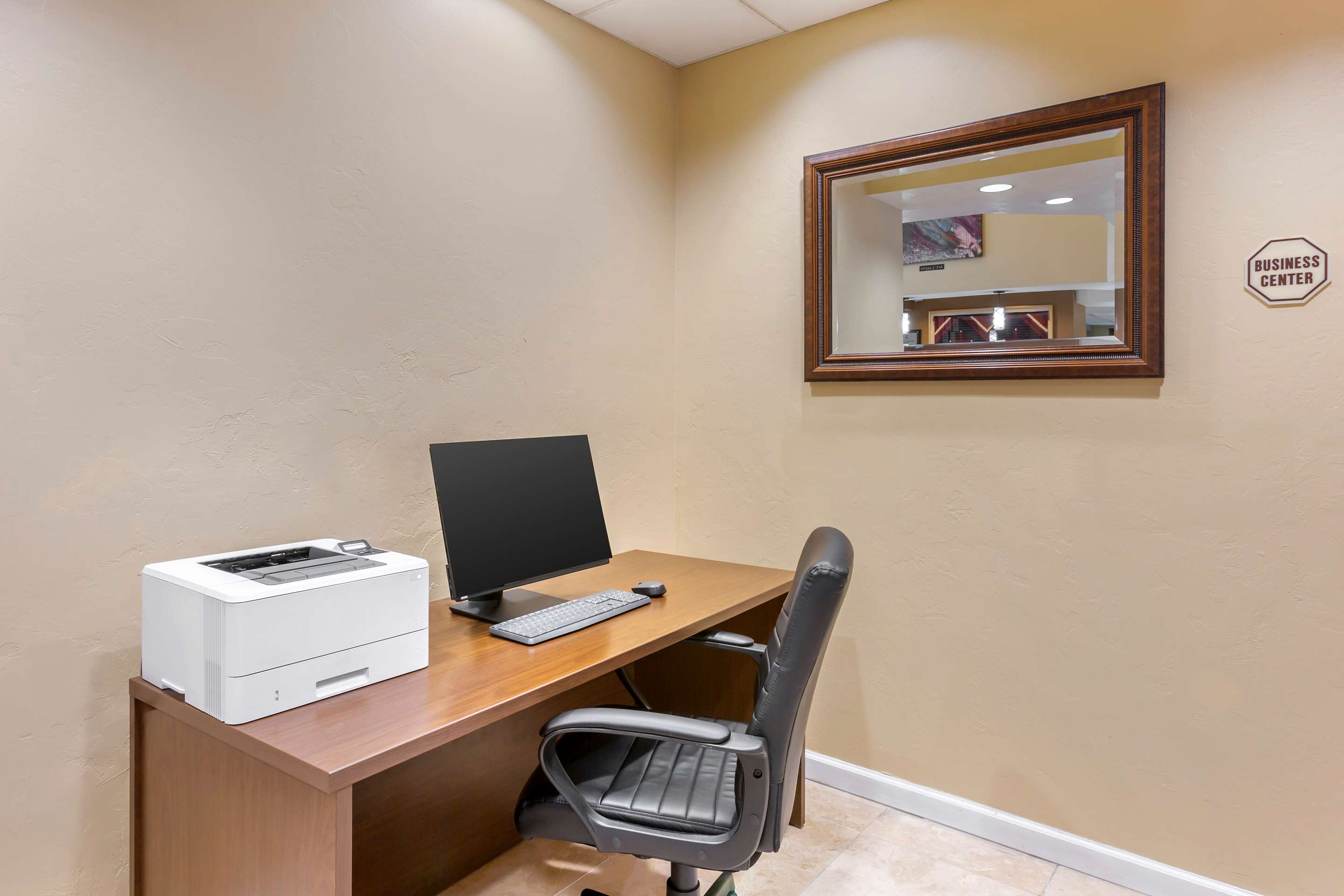 Business Center | Hilton Vacation Club Varsity Club Tucson