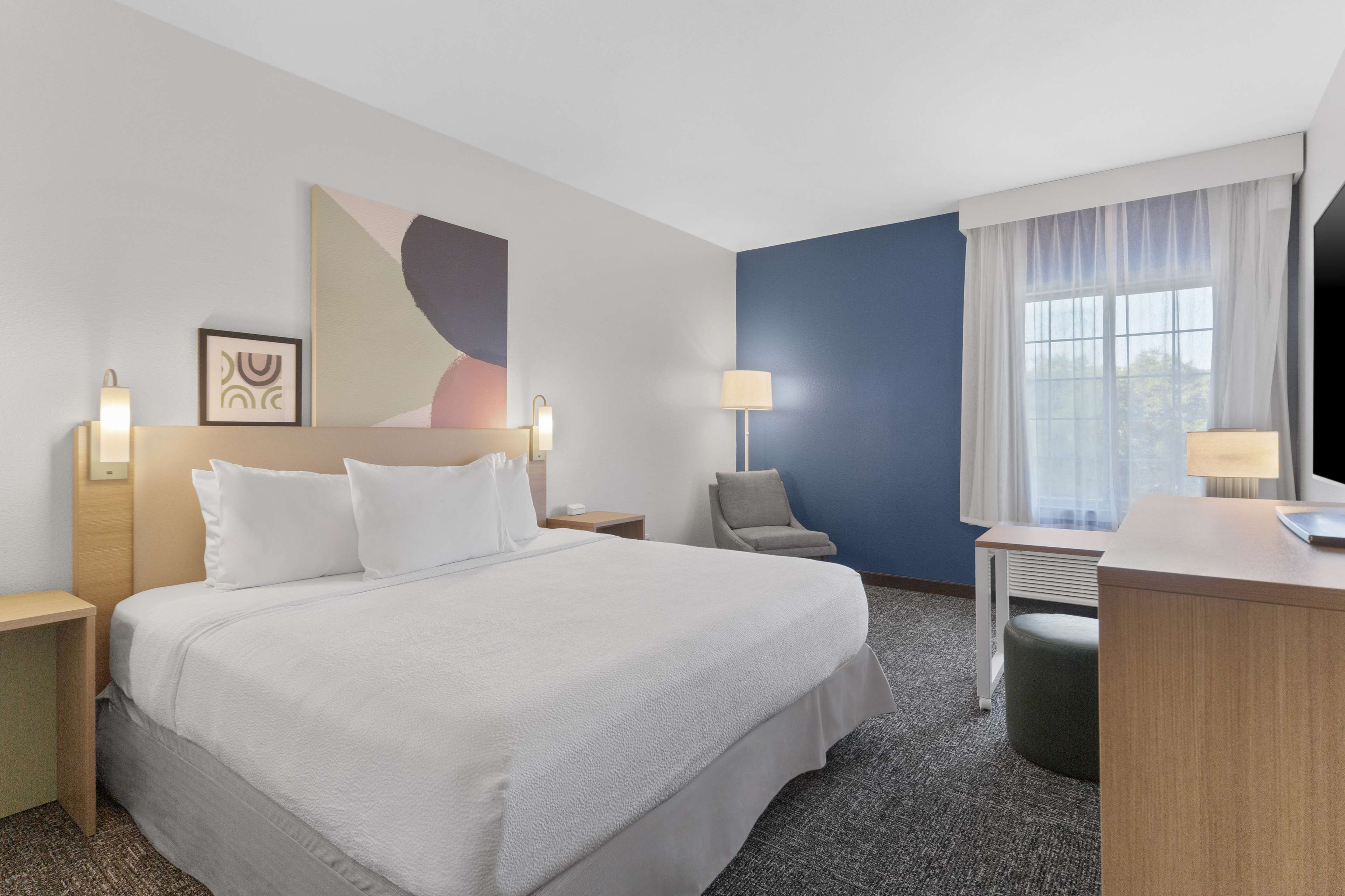 Spark by Hilton San Antonio Dominion Room Type - 1 KING BED MOB ACCESS TUB