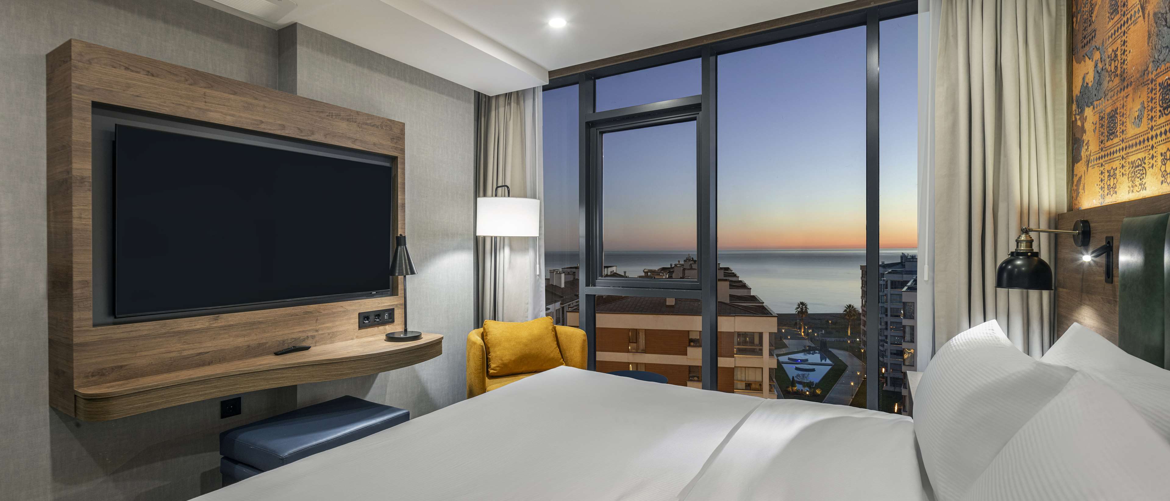DoubleTree by Hilton Suites Trabzon Yomra - Tap to explore photos