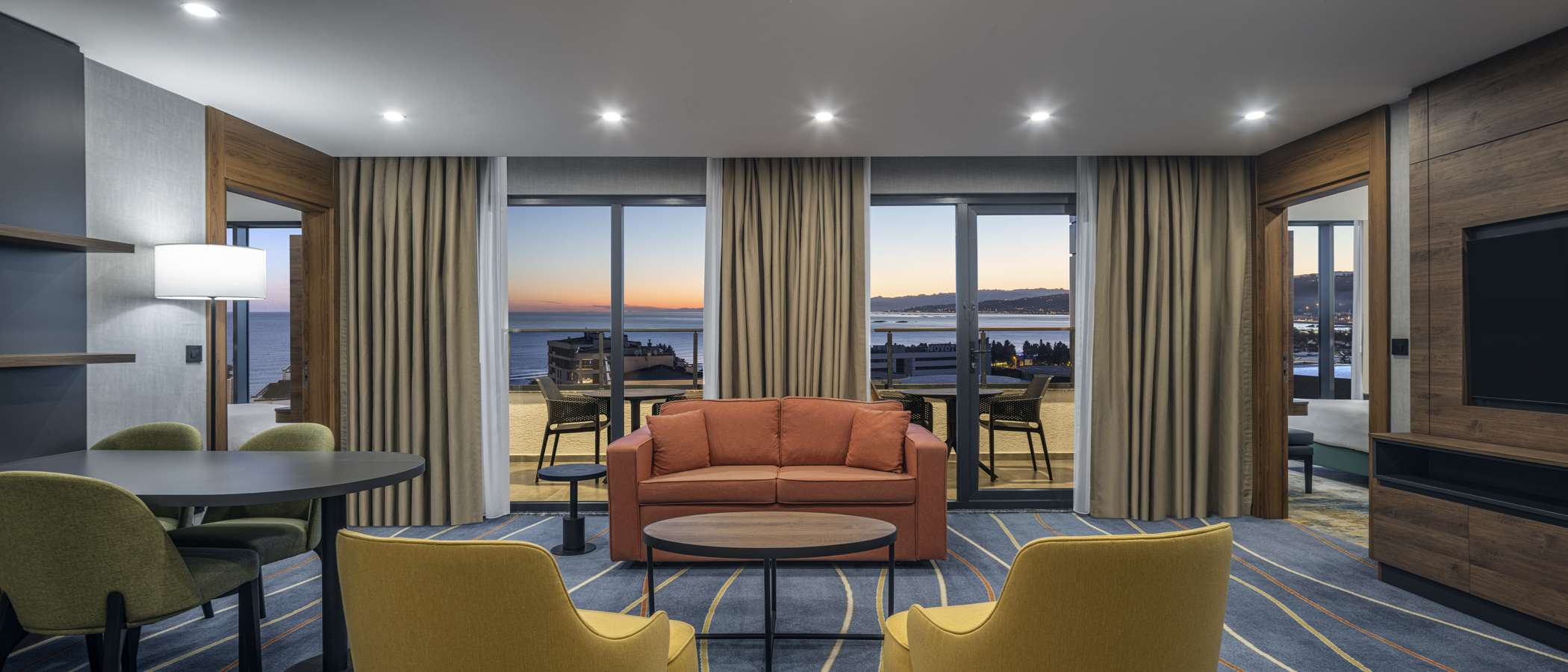 DoubleTree by Hilton Suites Trabzon Yomra Room Type - KING TWO BDRM SUITE SEA VW