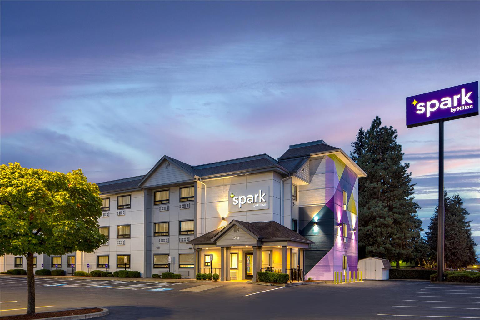 Spark by Hilton Springfield Eugene