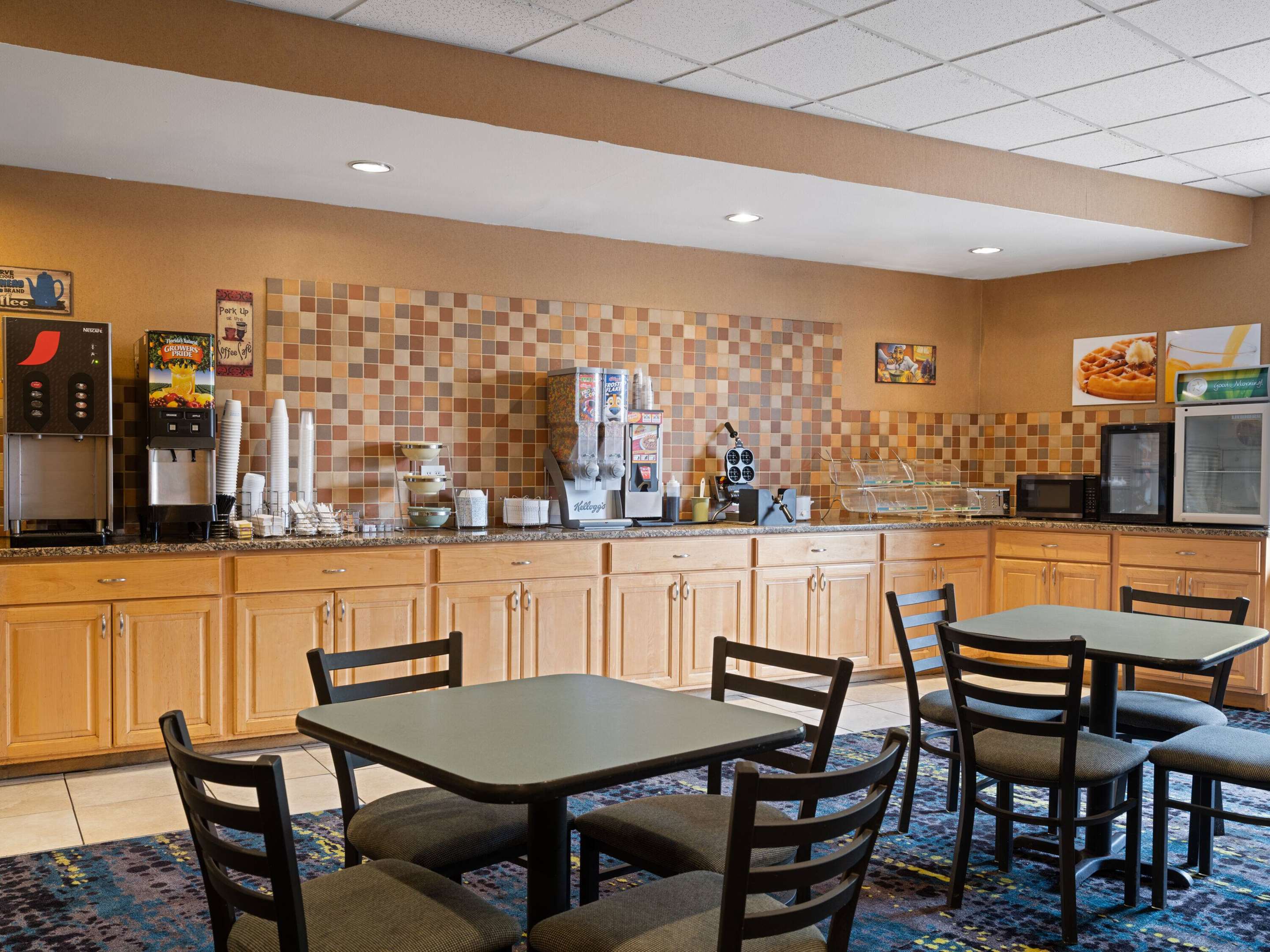Property amenity | Baymont by Wyndham Indianapolis East