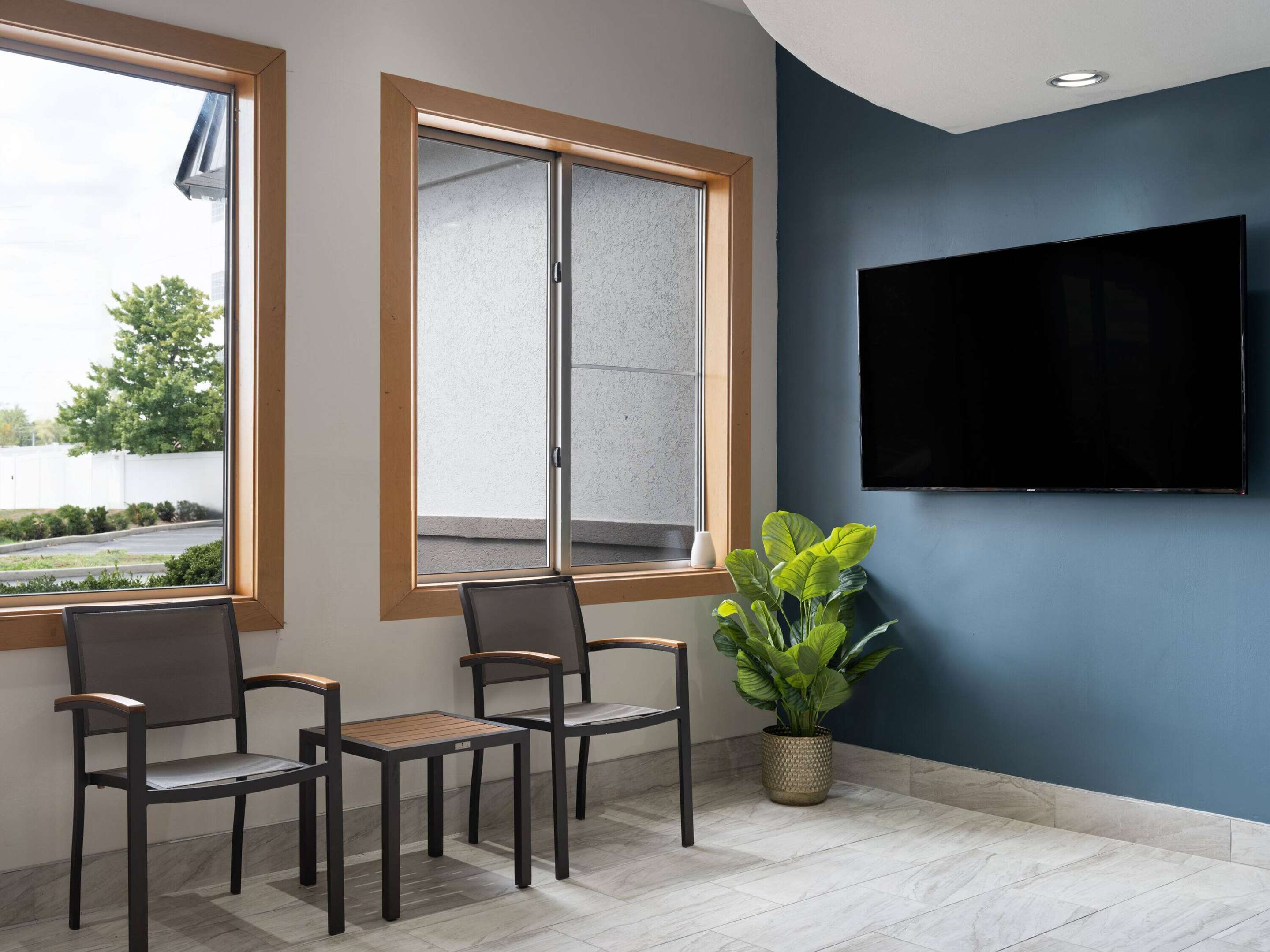 Lobby | Baymont by Wyndham Indianapolis East