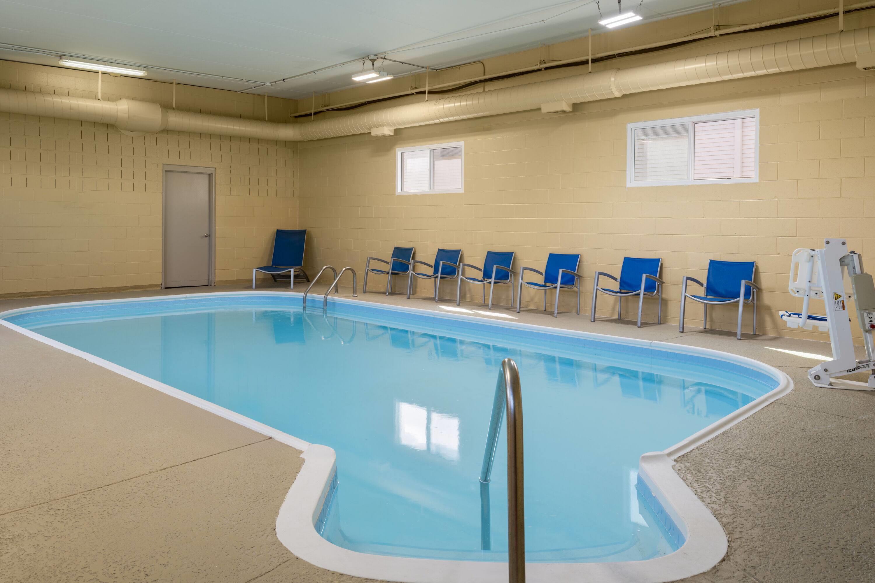 Pool - indoor | Howard Johnson by Wyndham Urbana