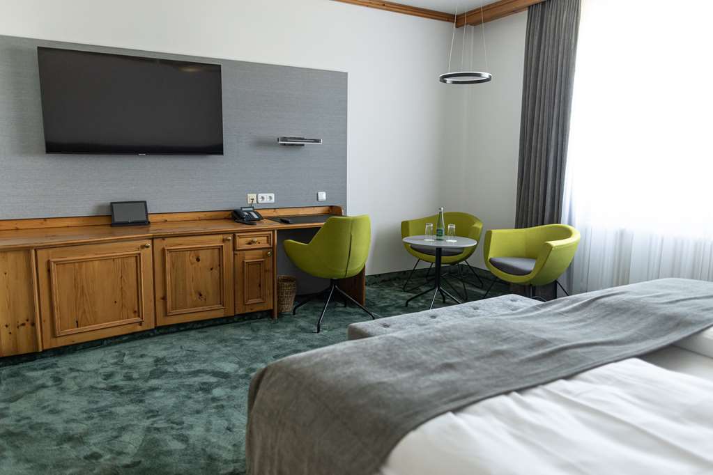 Hotel & Spa Gut Matheshof, BW Signature Collection-guestroom-Guest Room,On-Site.jpg