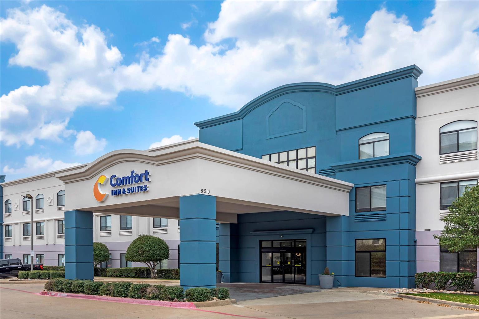 Comfort Inn & Suites Las Colinas DFW