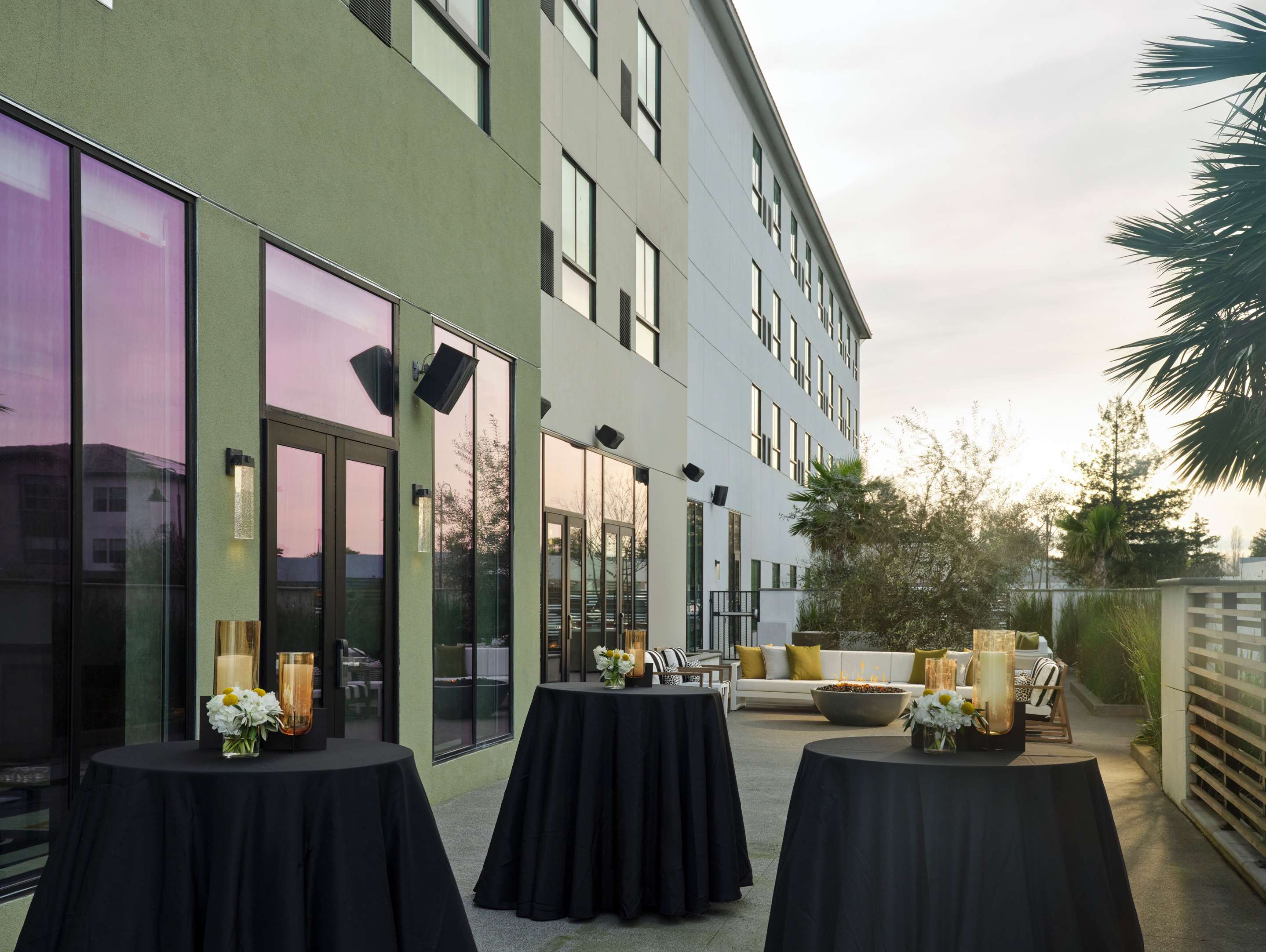 Meeting Room | Hotel Centro Sonoma Wine Country, Tapestry Collection Hilton