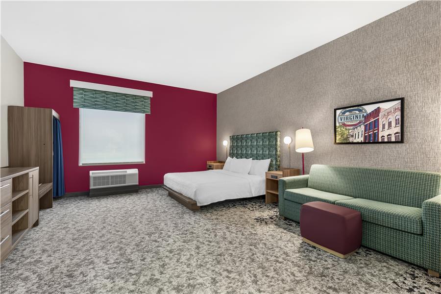 Guest Room,Bed,Living Area,On-Site