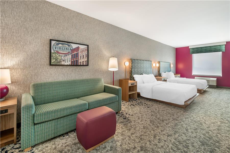Guest Room,Living Area,On-Site