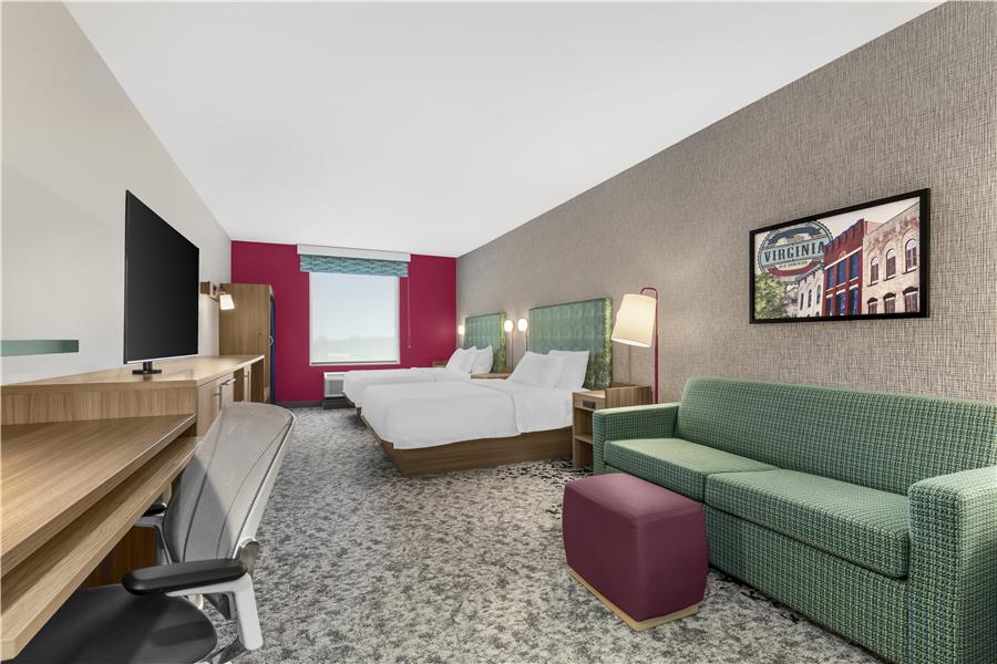 Guest Room,Bed,Living Area,On-Site