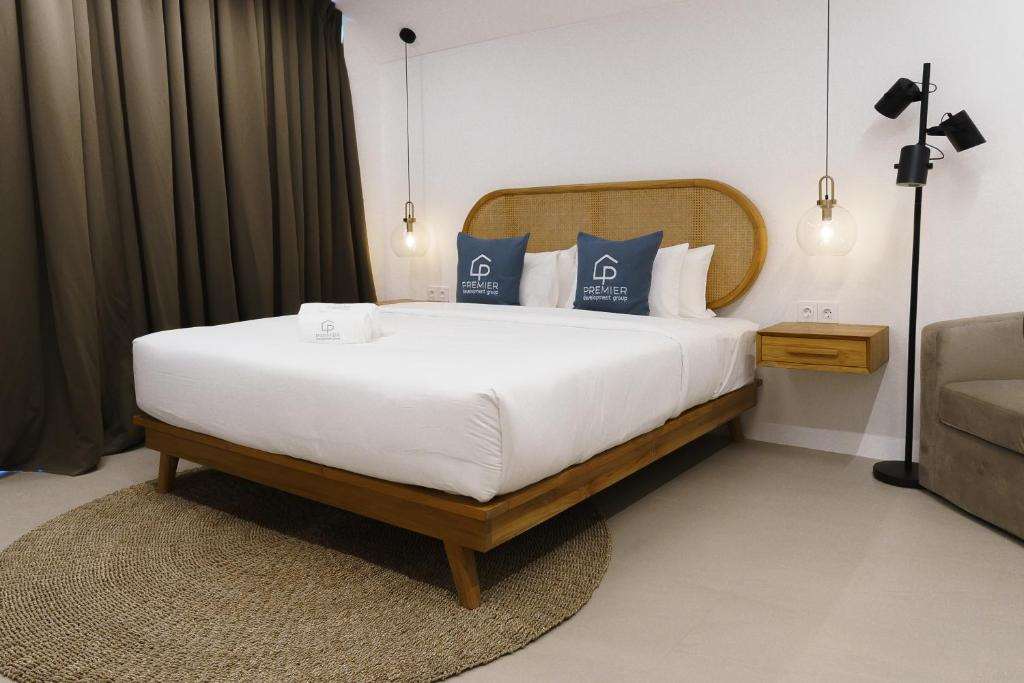 PREMIER UMALAS VILLAS-guestroom-Guest Room,On-Site.jpg