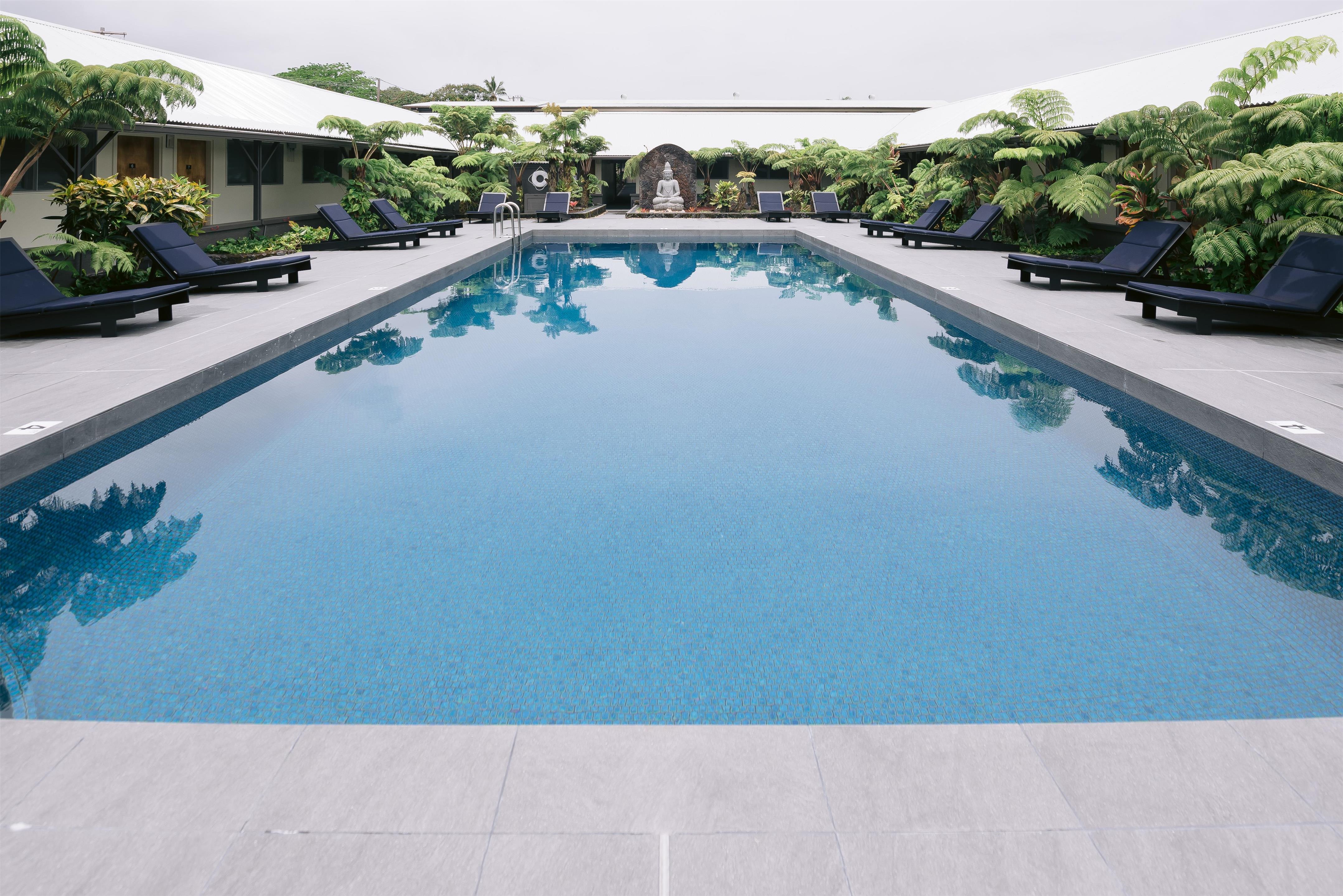Outdoor Pool | SCP Hilo Hotel