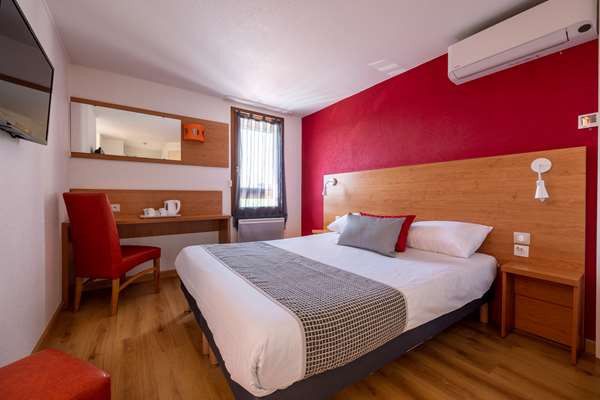 Guest Room,On-Site