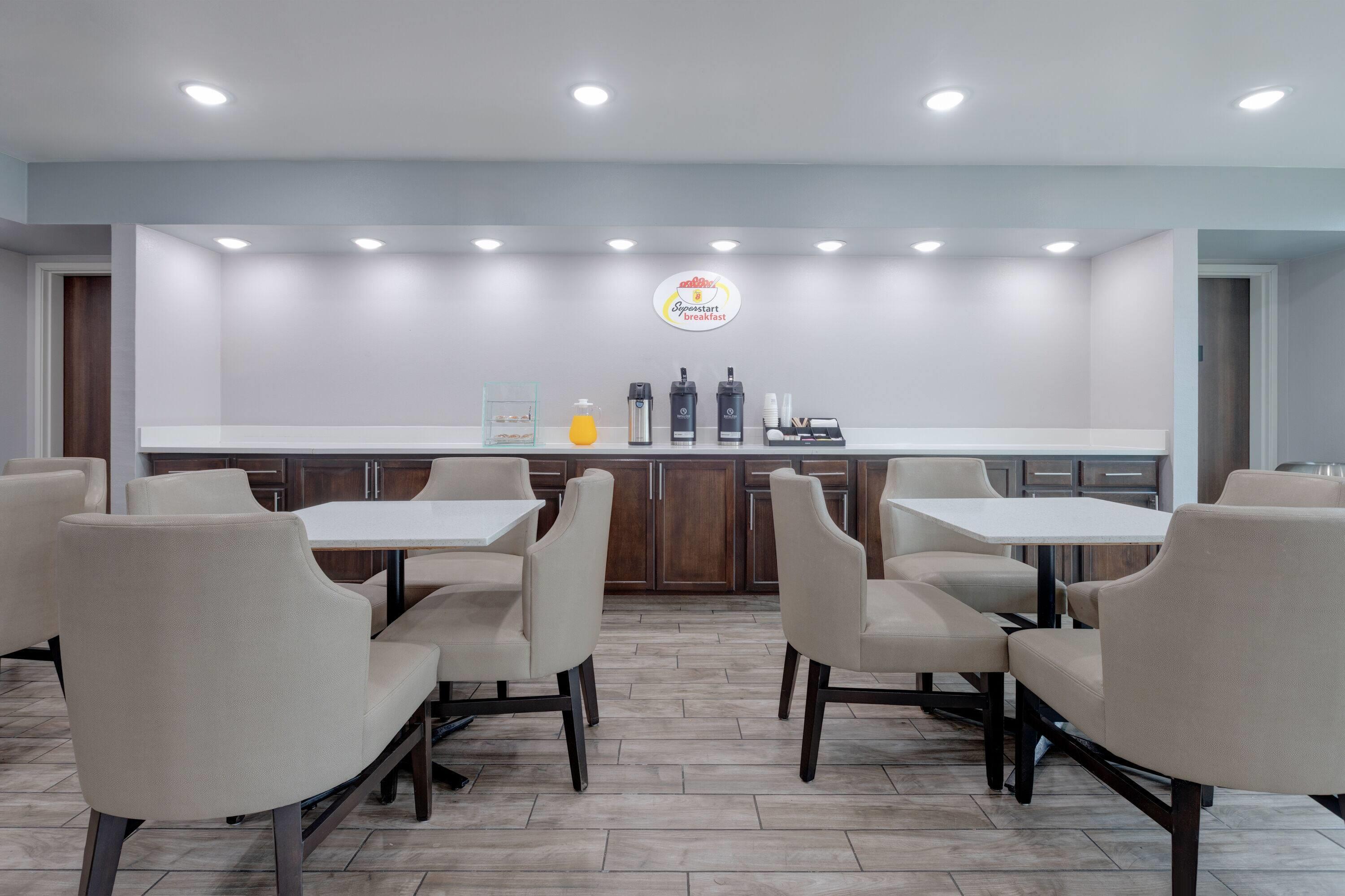 Property amenity | Super 8 by Wyndham Fort Worth Entertainment District