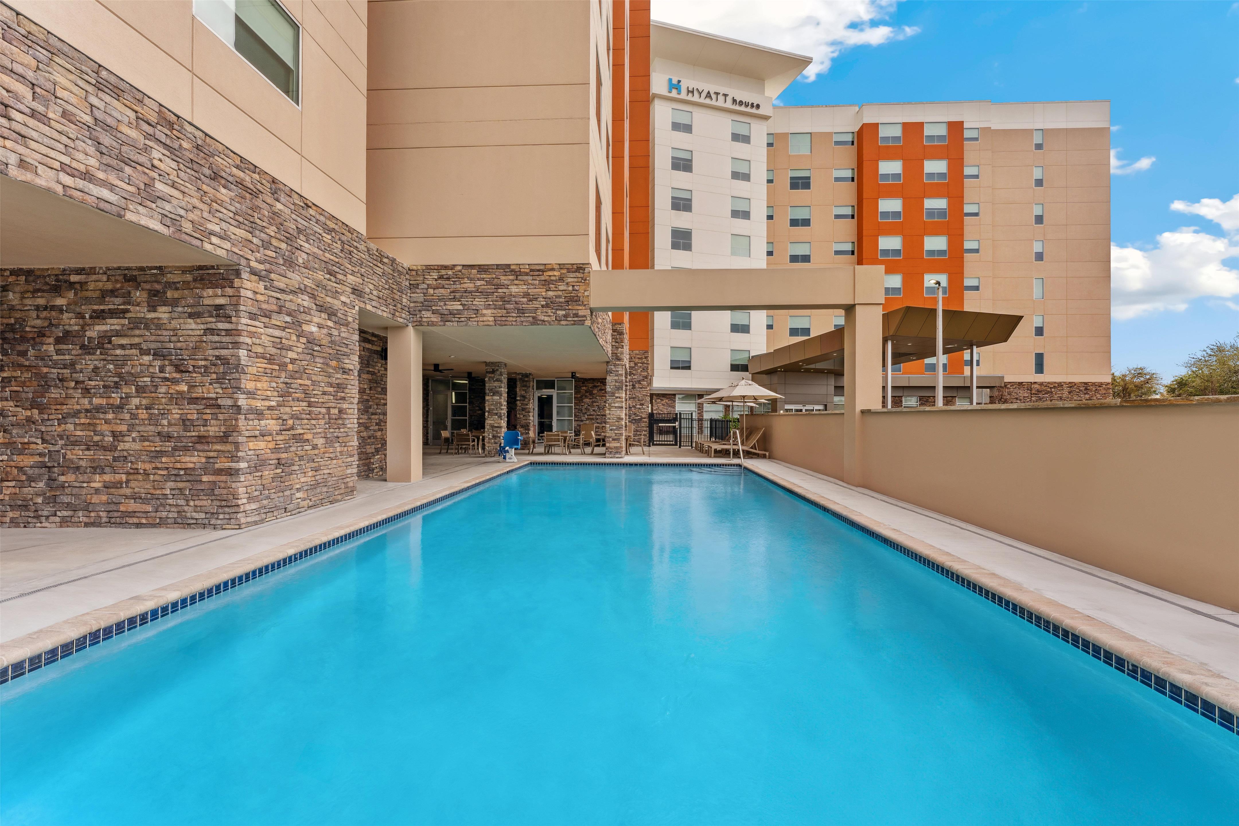 Pool | Hyatt House Orlando International Drive