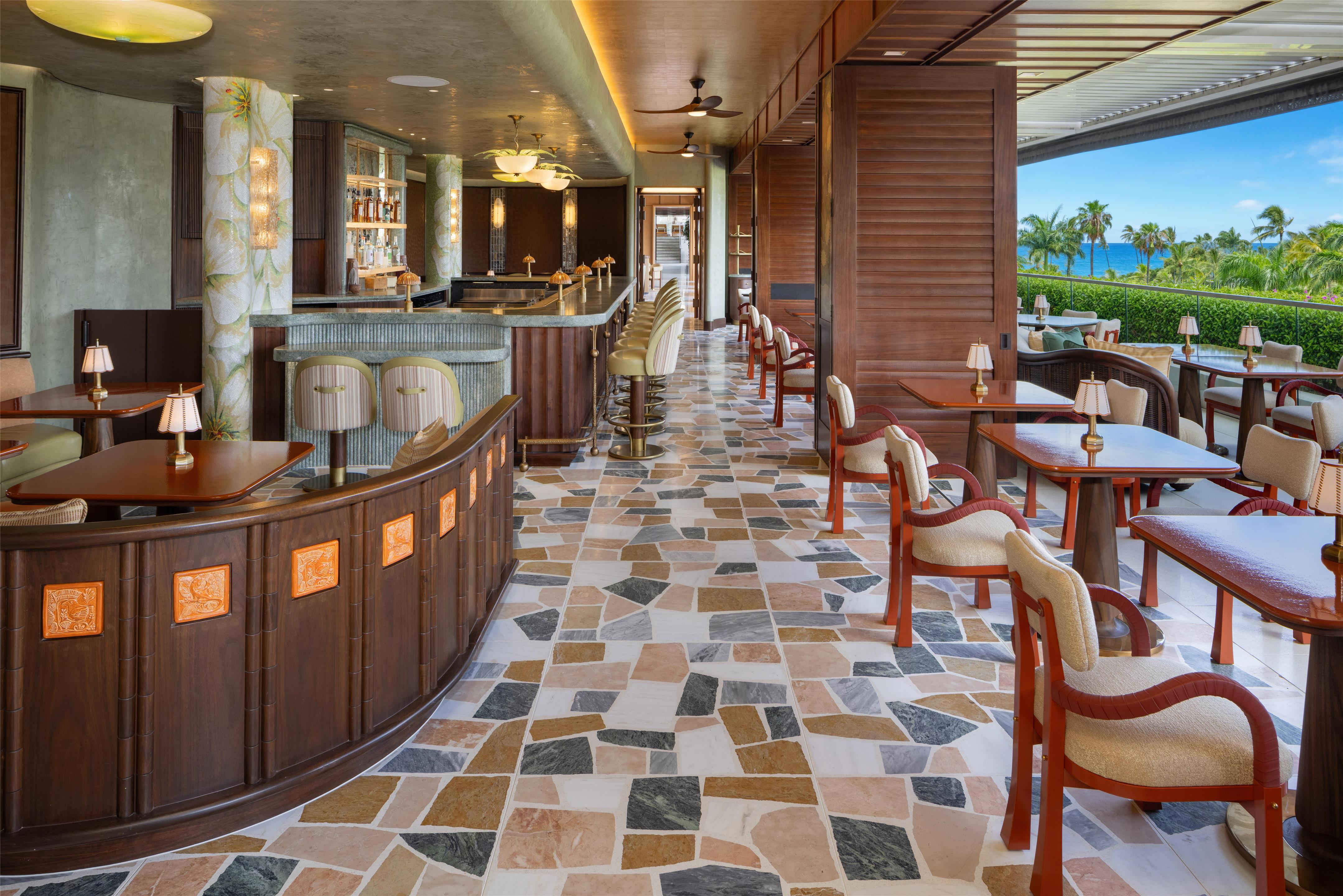 Restaurant | Ka Laʻi Waikiki Beach, LXR Hotels & Resorts