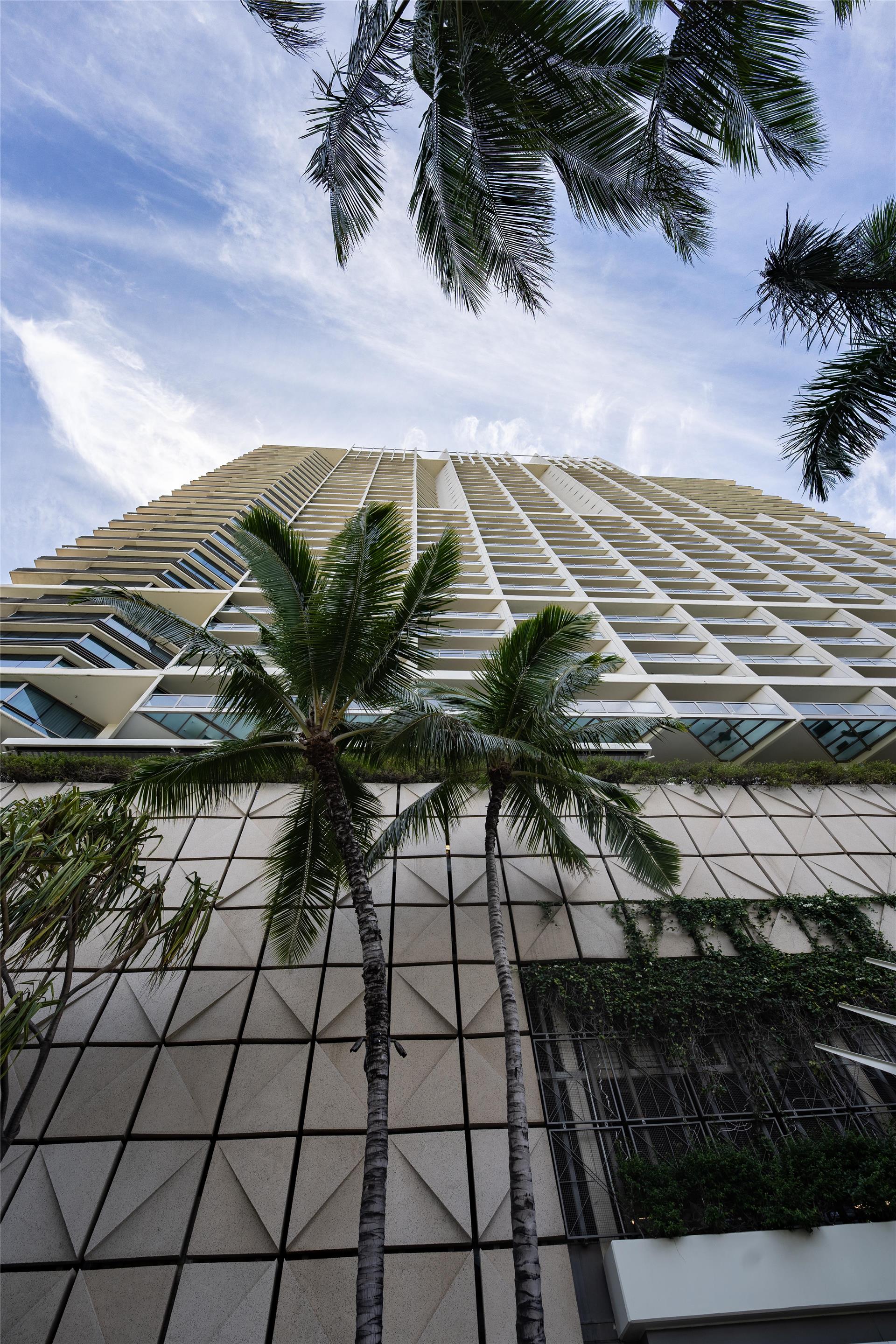 Exterior | Ka Laʻi Waikiki Beach, LXR Hotels & Resorts