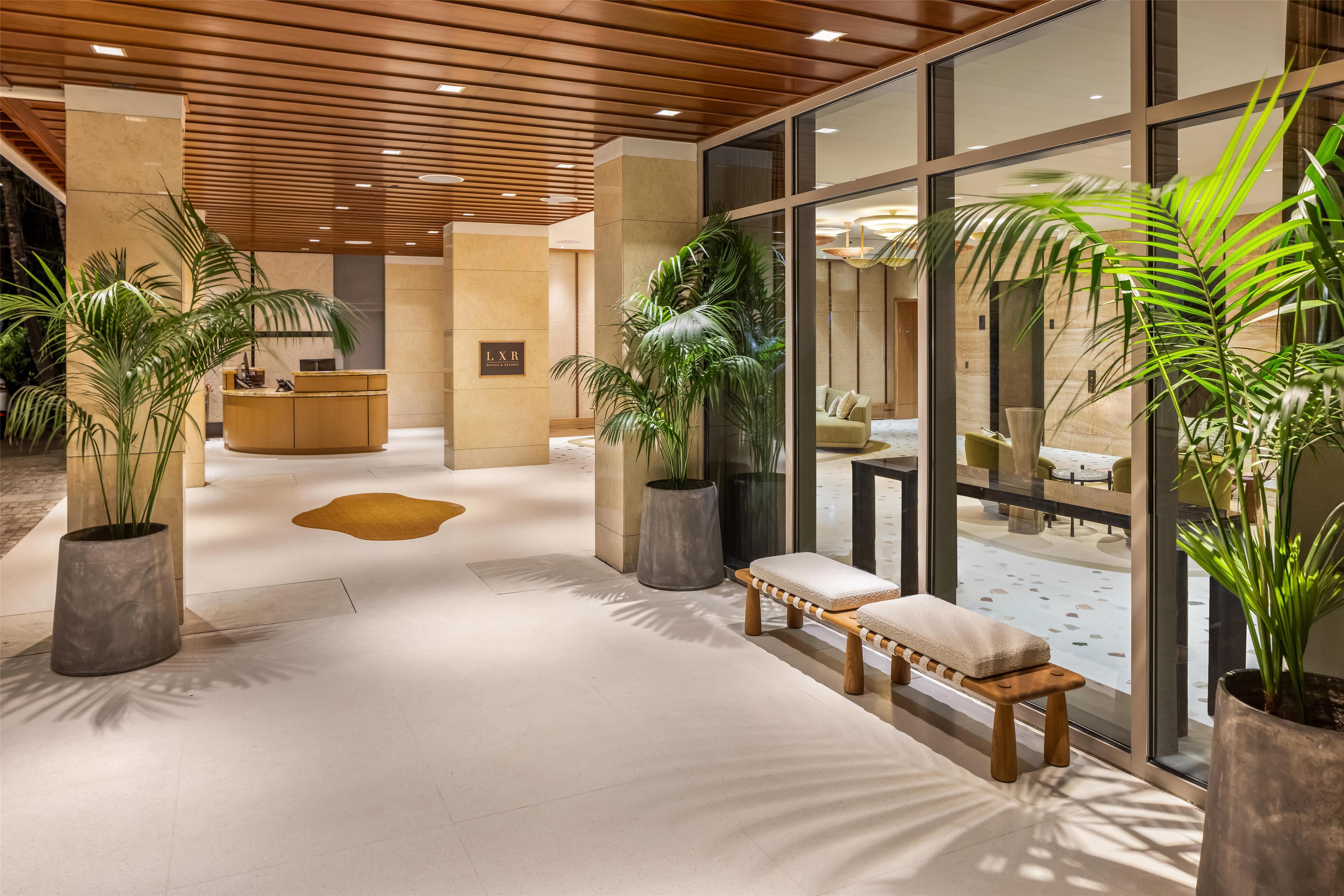 Lobby | Ka Laʻi Waikiki Beach, LXR Hotels & Resorts