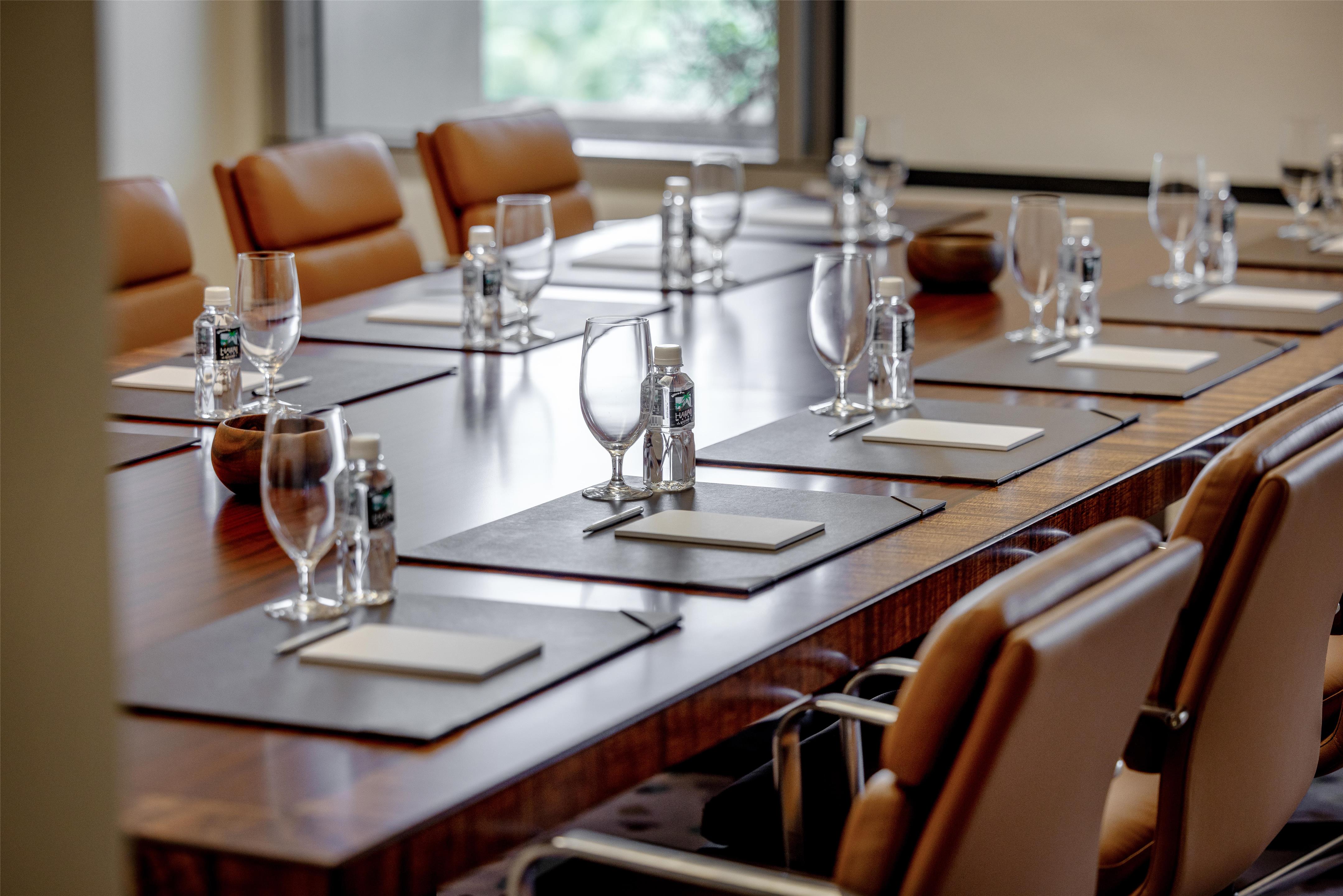 Meeting Room | Ka Laʻi Waikiki Beach, LXR Hotels & Resorts