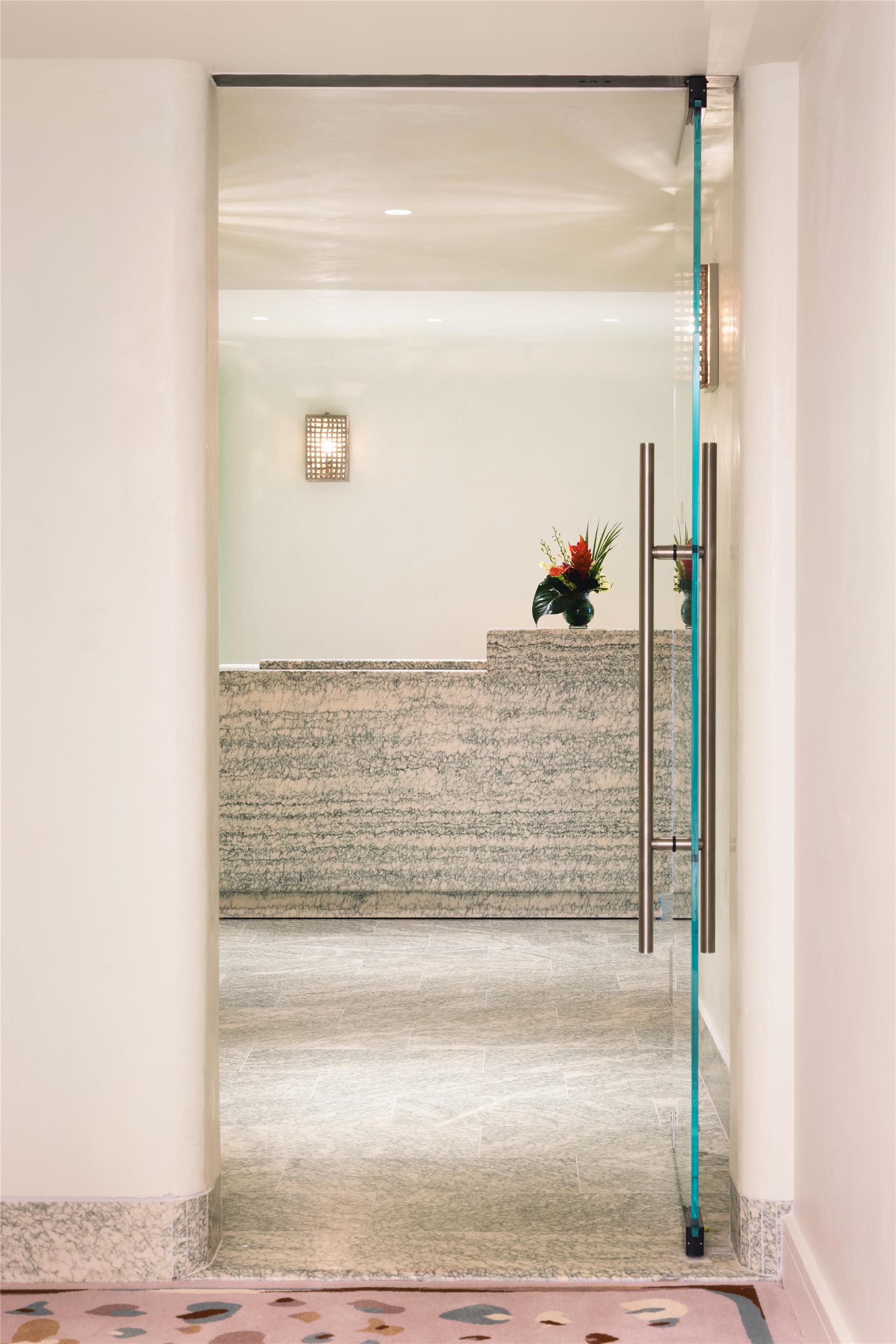 Spa | Ka Laʻi Waikiki Beach, LXR Hotels & Resorts