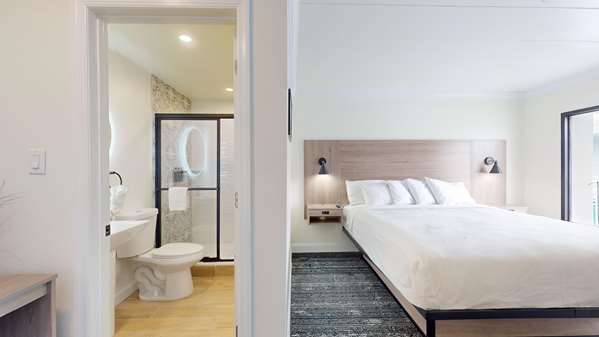 Guest Room,On-Site