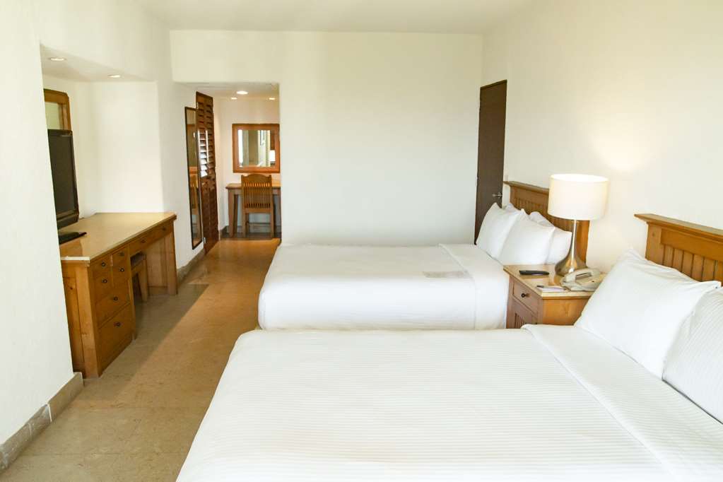 EMPORIO IXTAPA-guestroom-Guest Room,On-Site.jpg