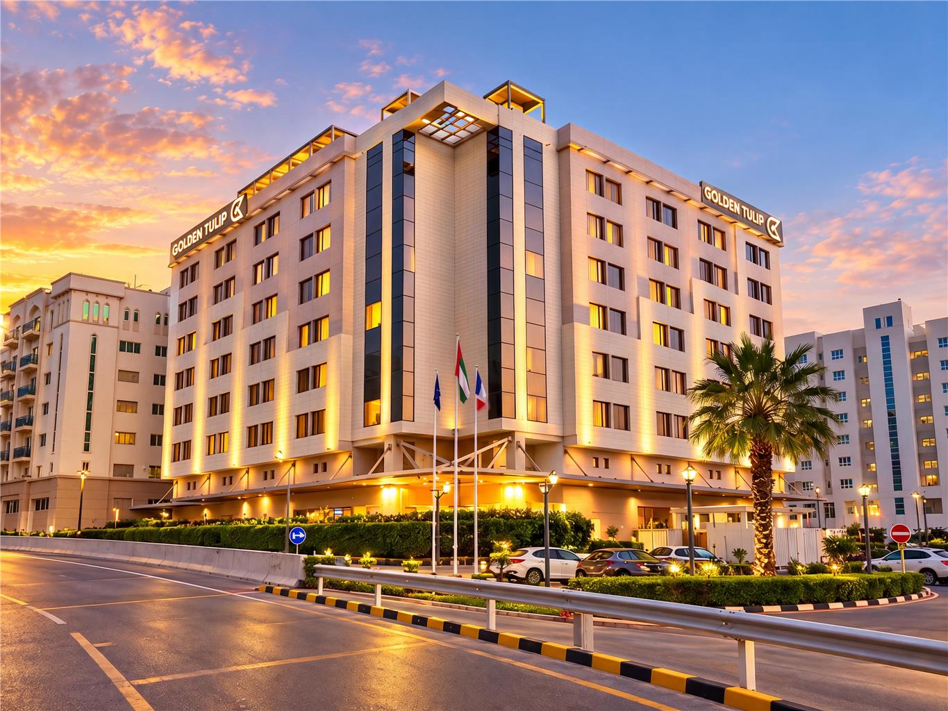 Golden Tulip Muscat