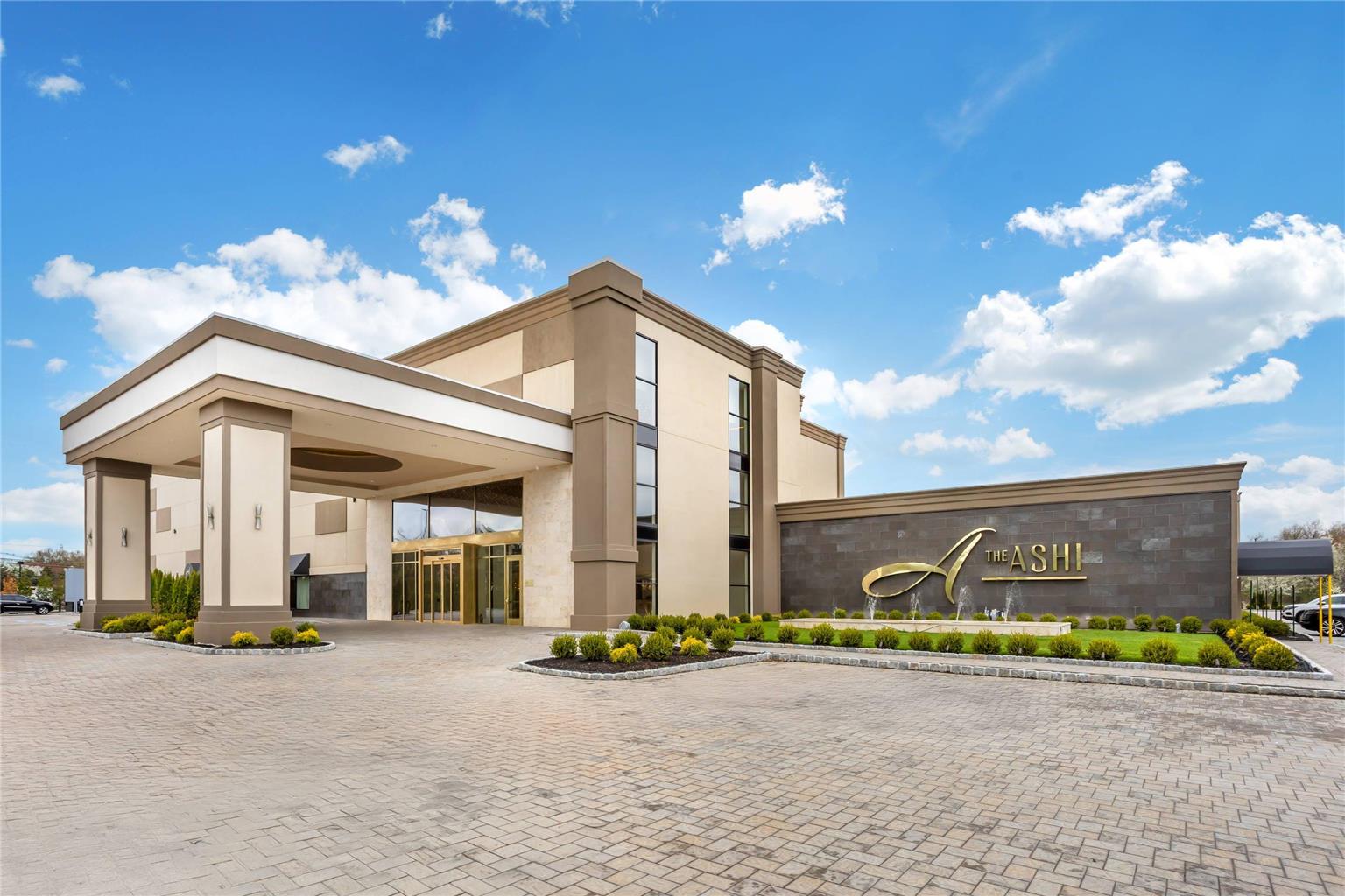 The Ashi, Ascend Hotel Collection