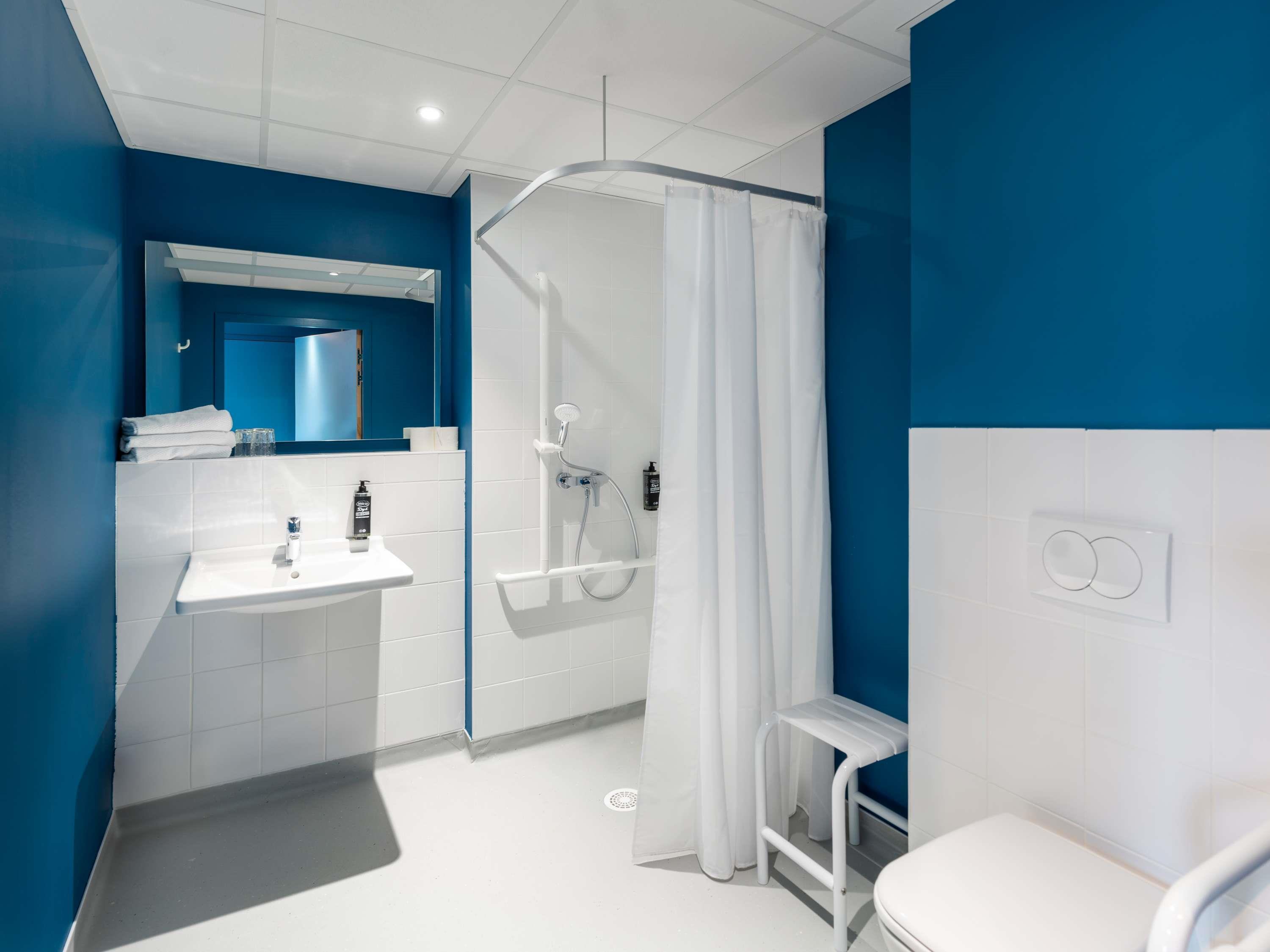 Ibis budget Morlaix Room Type - Standard Room - 1 double bed - possible to convert to twin