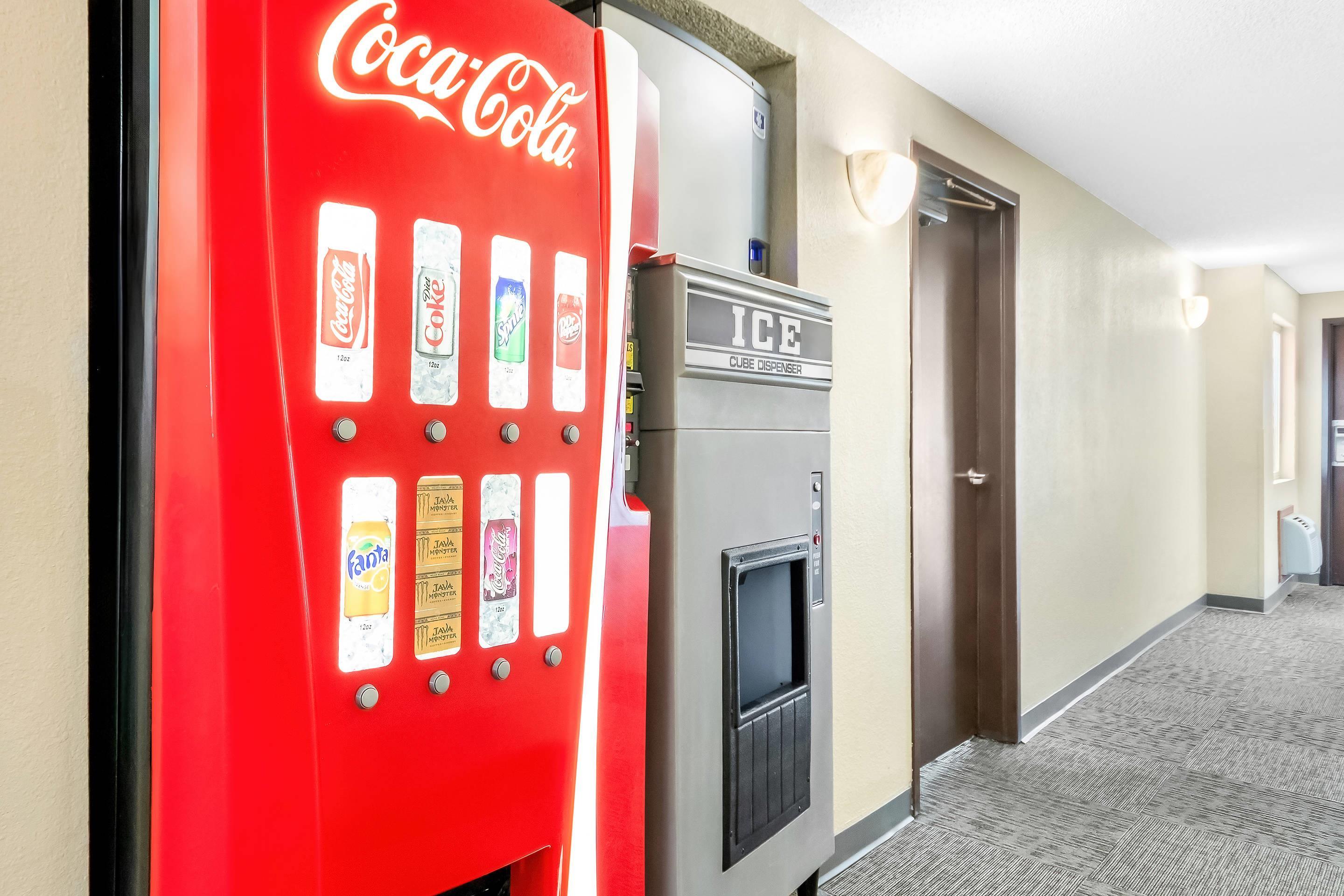 Hotel vending area | Rodeway Inn