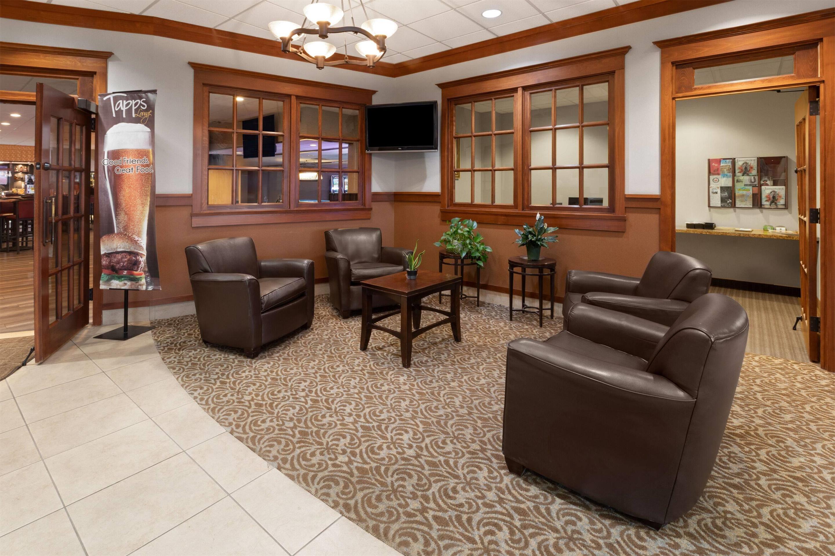 Lobby | Baymont by Wyndham Jamestown Conference Center & Water Park