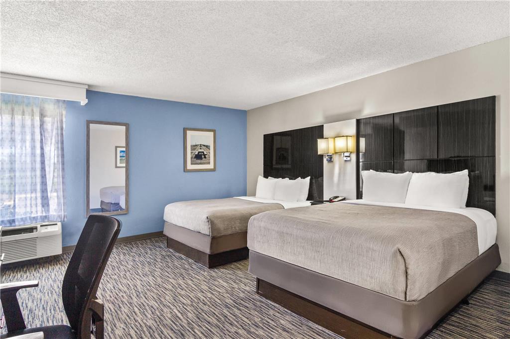 QUALITY INN JACKSONVILLE - ORANGE P-guestroom-Guest Room,On-Site.jpg