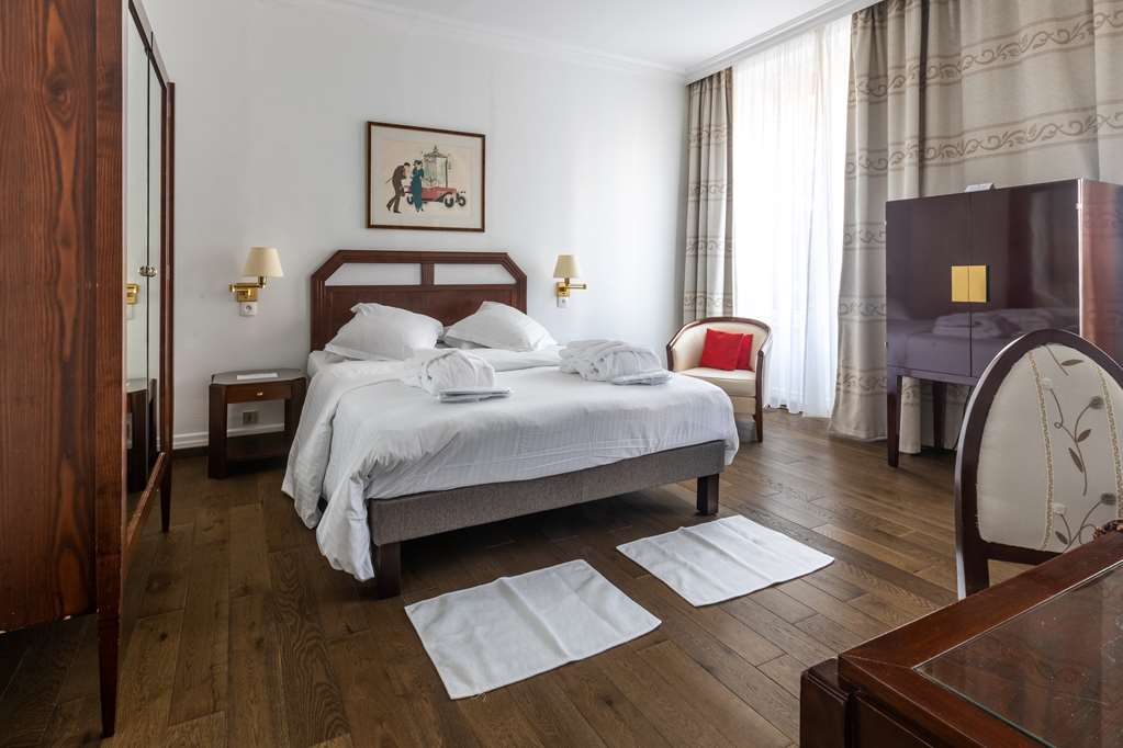HOTEL DU PARC MULHOUSE-guestroom-Guest Room,On-Site.jpg