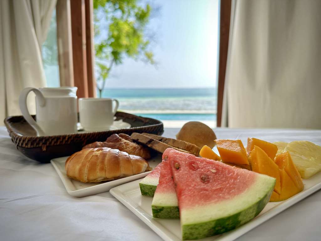 KARAFUU BEACH RESORT AND SPA-guestroom-Guest Room,Guest Room Amenity,Suite,On-Site.jpg