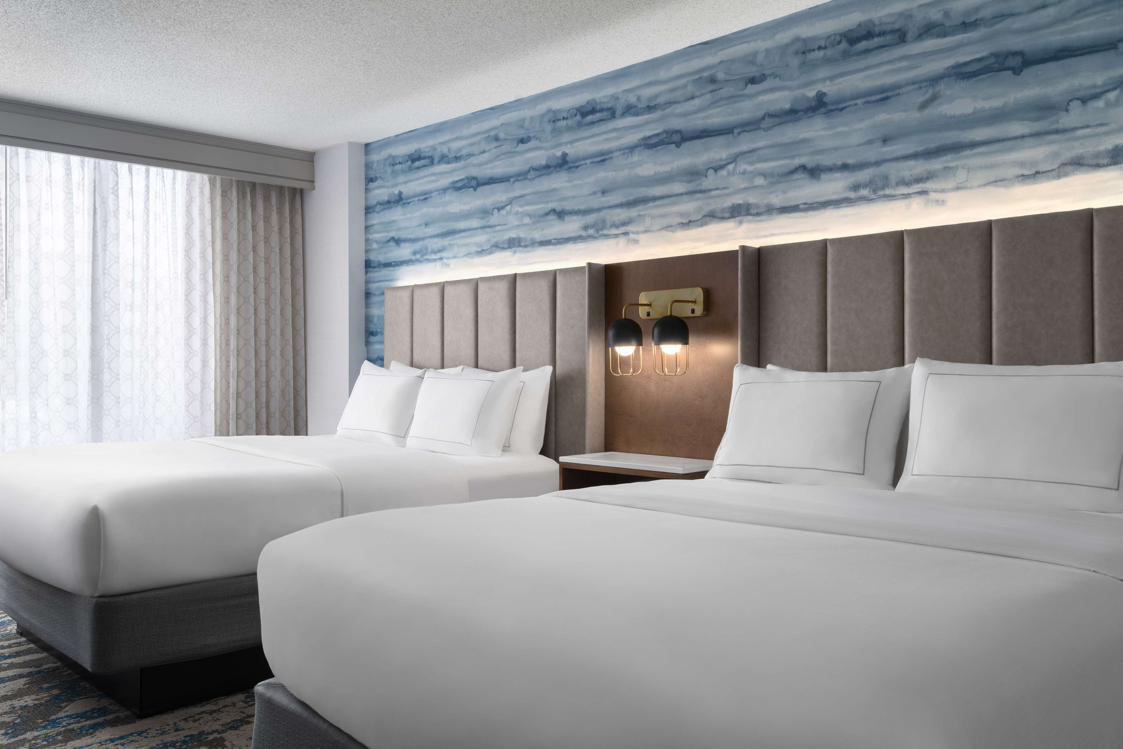 DoubleTree by Hilton Hartford Downtown Room Type - 2 QUEEN BEDS