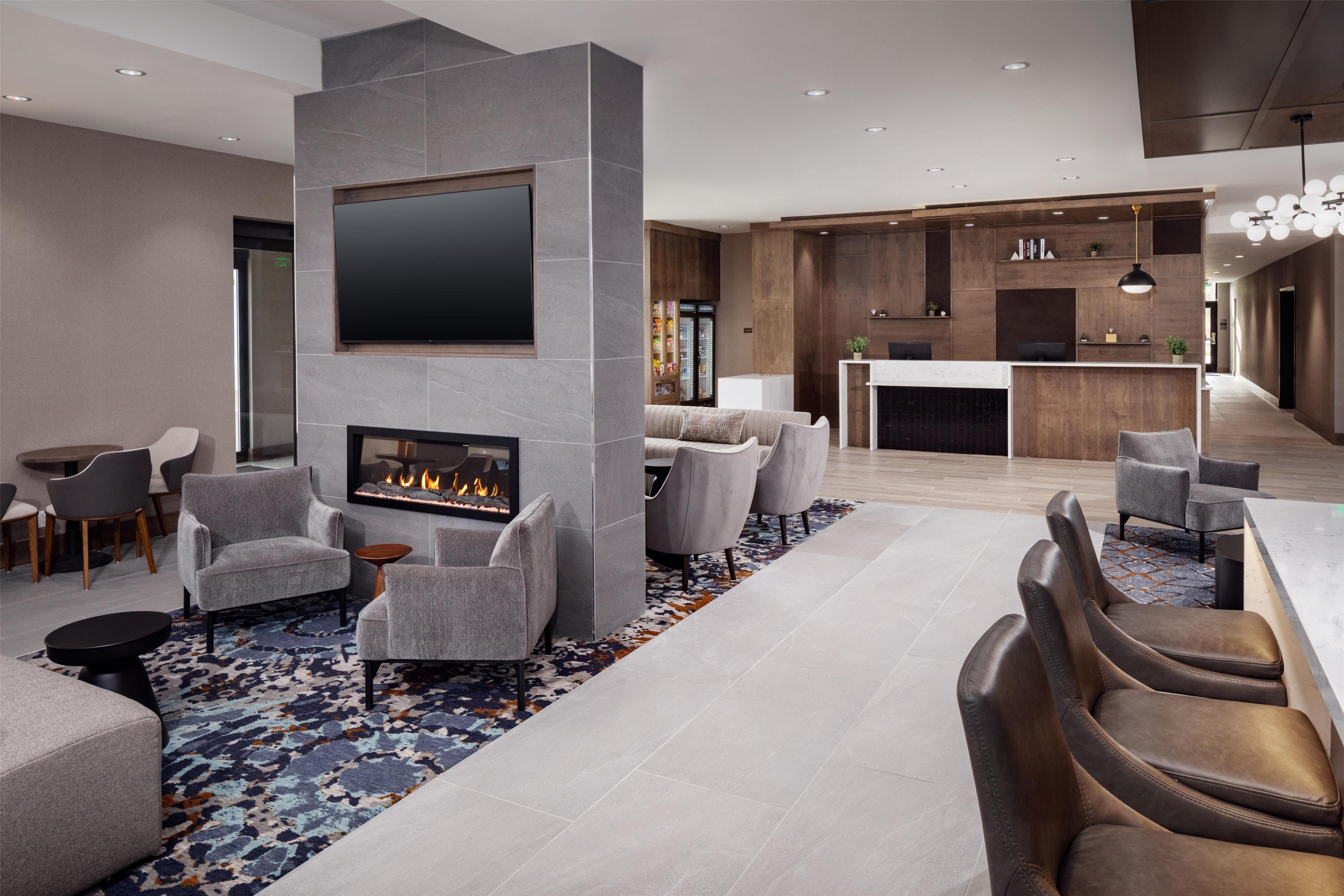 Lobby | Hyatt House Royal Oak/Birmingham