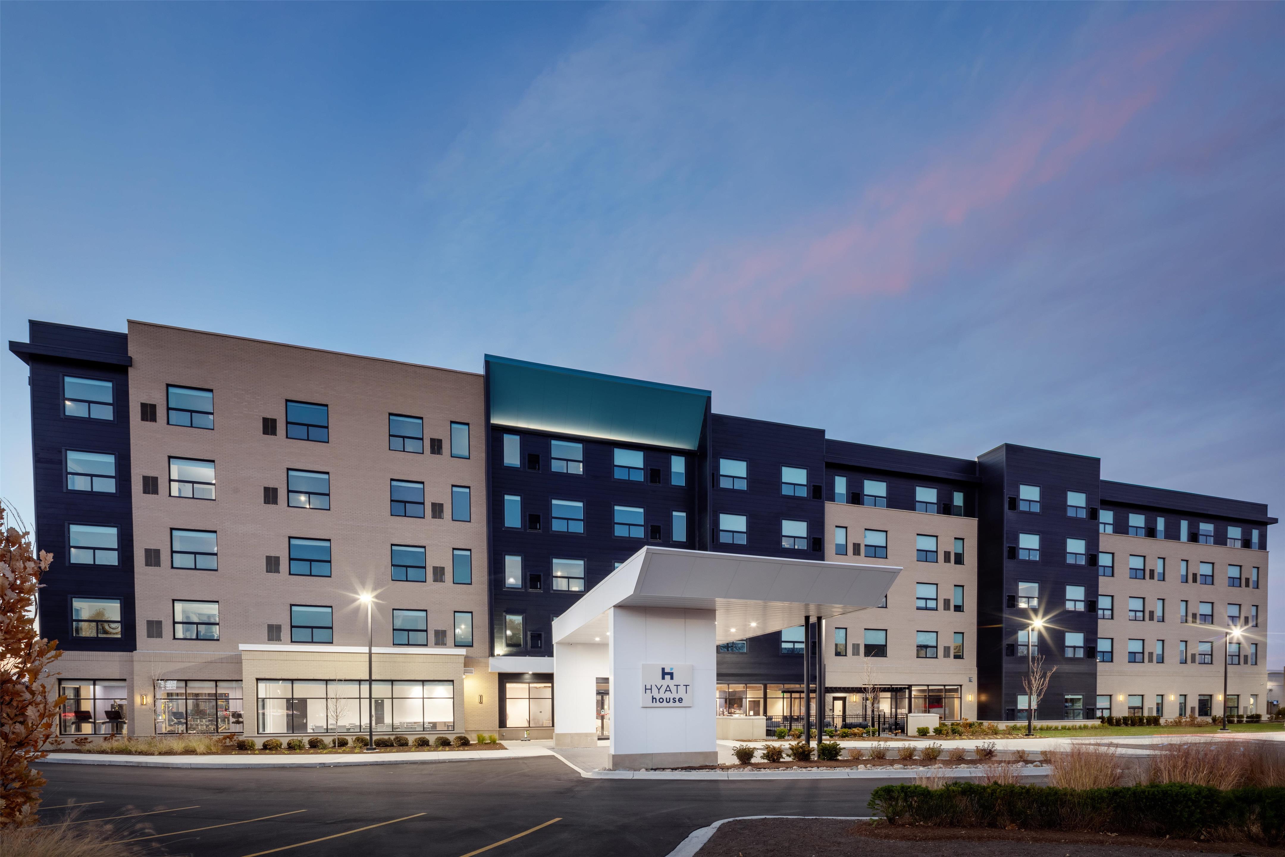 Exterior | Hyatt House Royal Oak/Birmingham