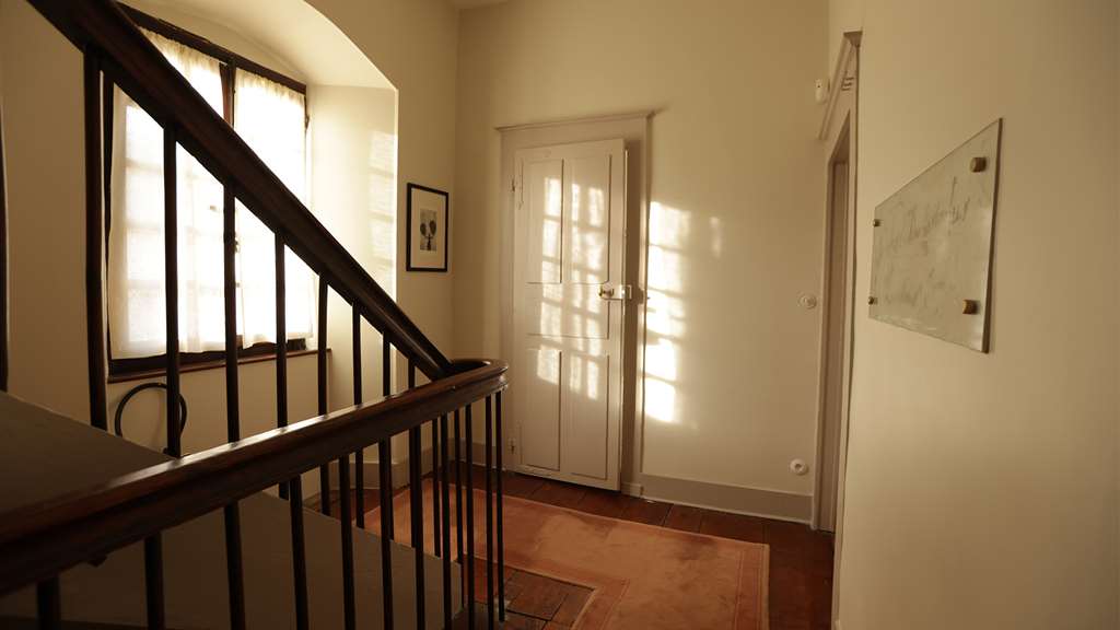 SESSIUS1622-guestroom-Guest Room,On-Site.jpg