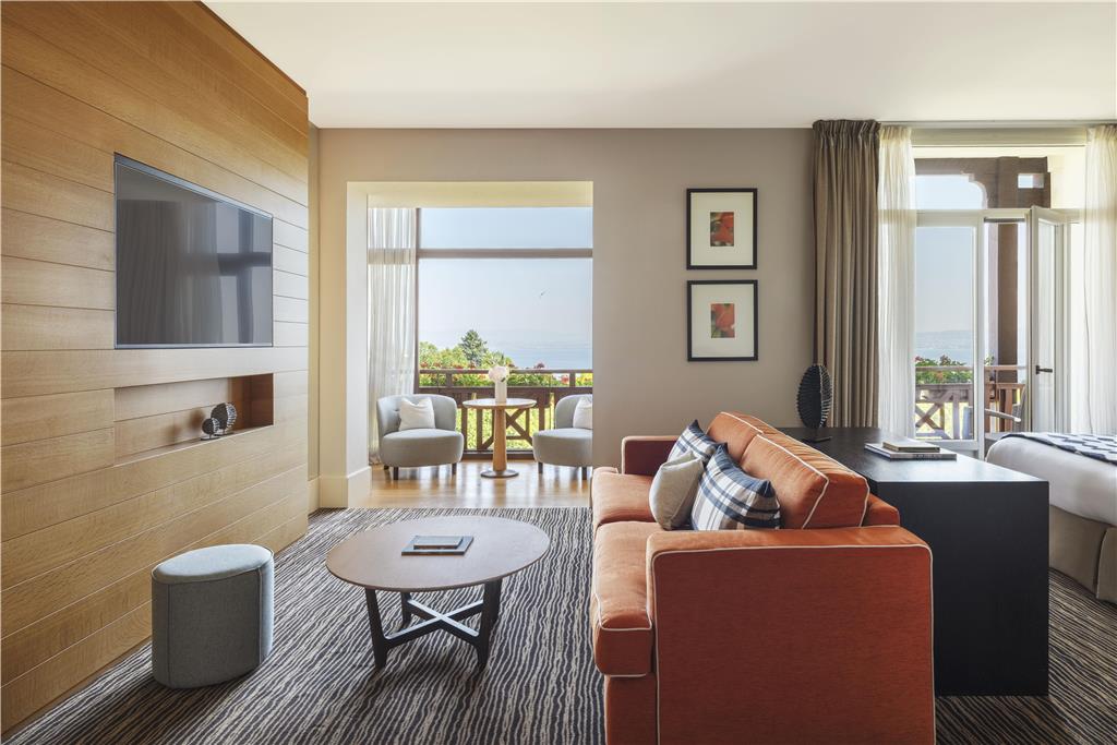 Hotel Ermitage - Evian Resort-guestroom-Guest Room,On-Site.jpg