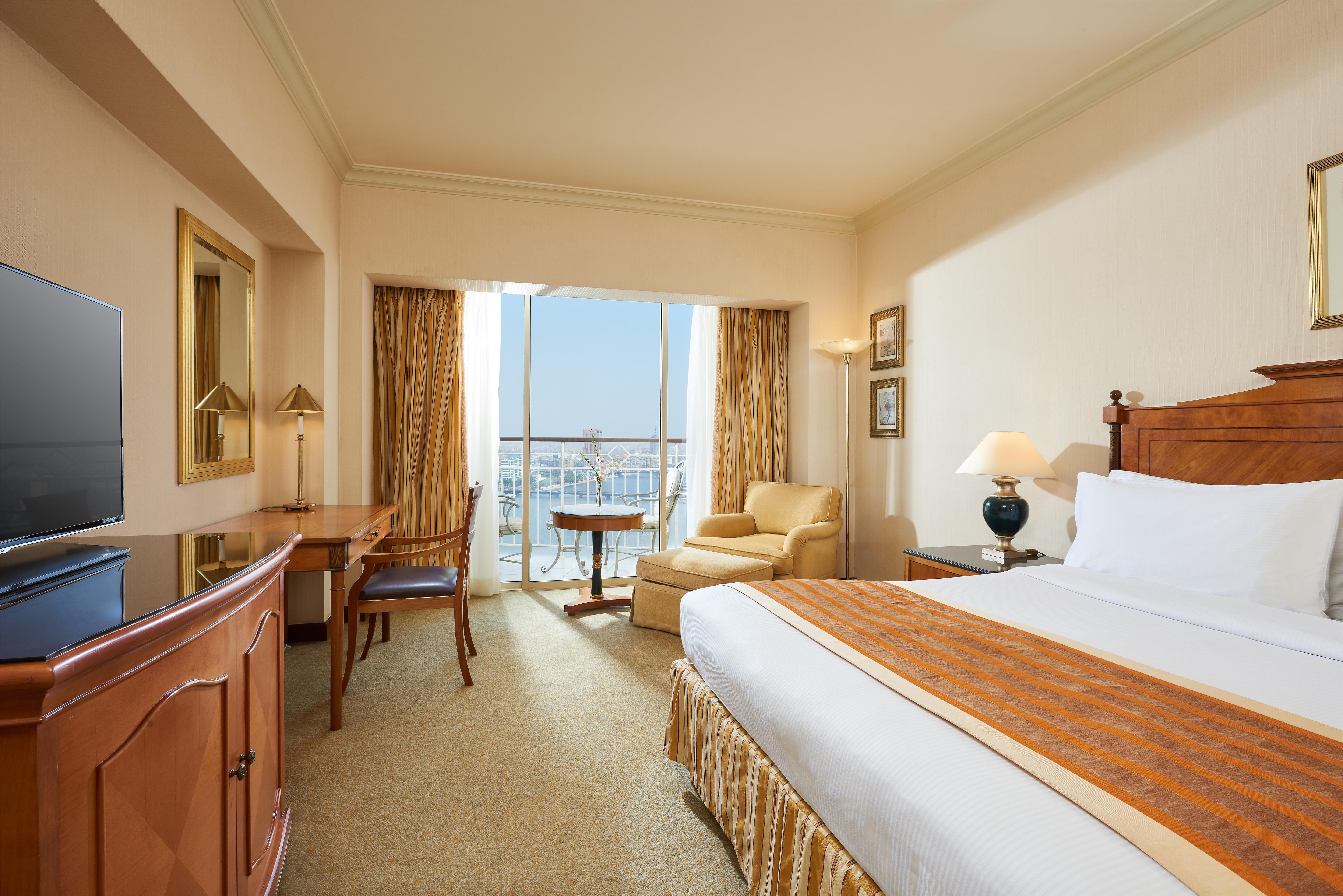 Cairo Grand Nile Room Type - KNG EXEC RM WITH NILE VIEW