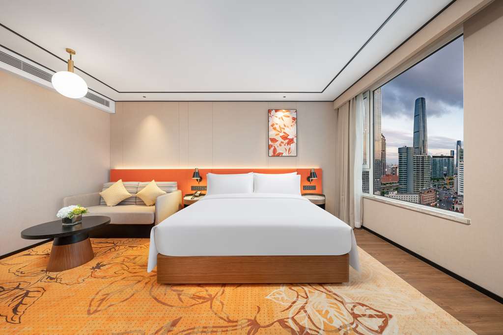 Hilton Garden Inn Tianjin Railway Station - Tap to explore photos