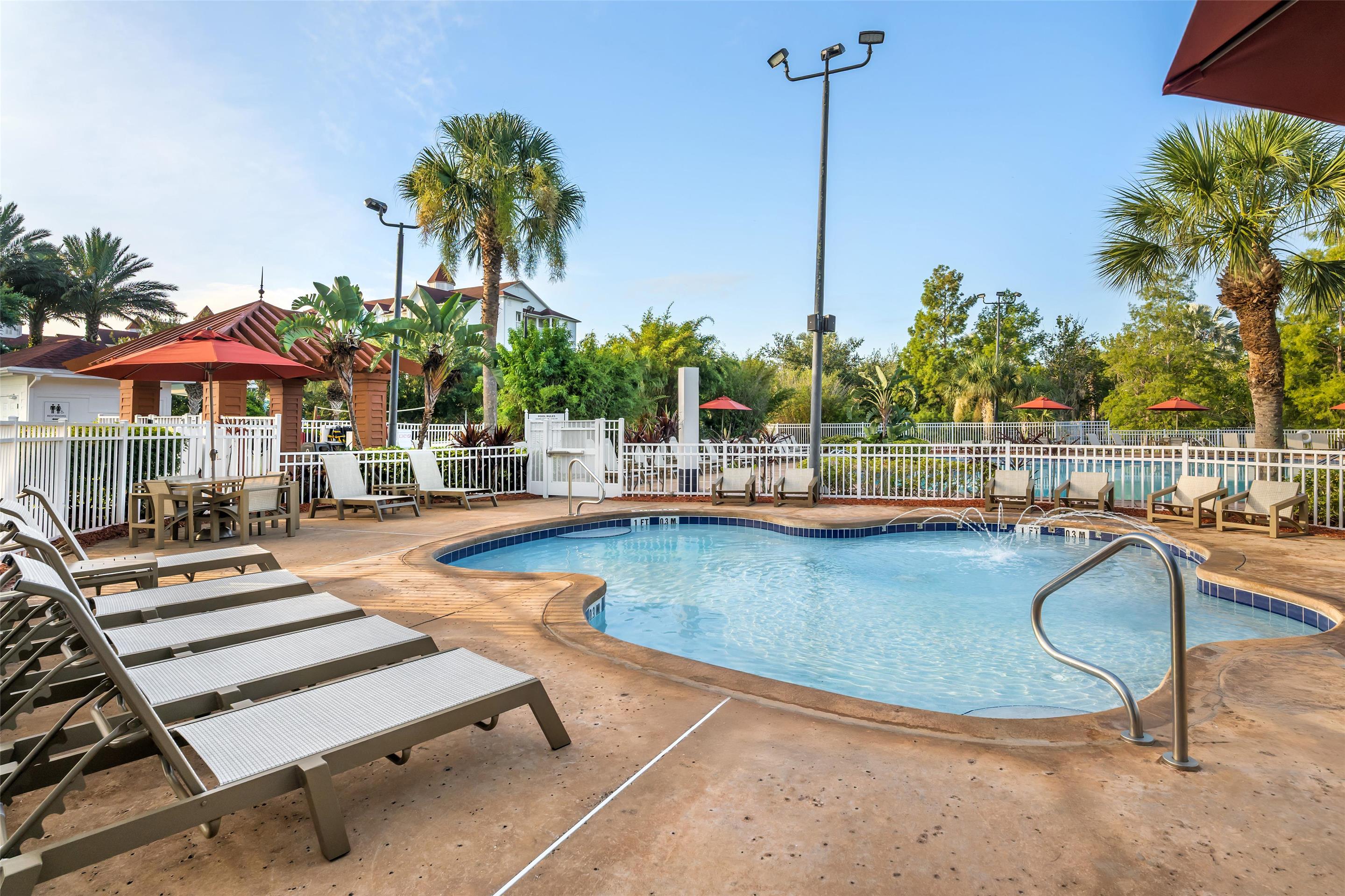 Pool | Hilton Vacation Club Grand Beach Orlando