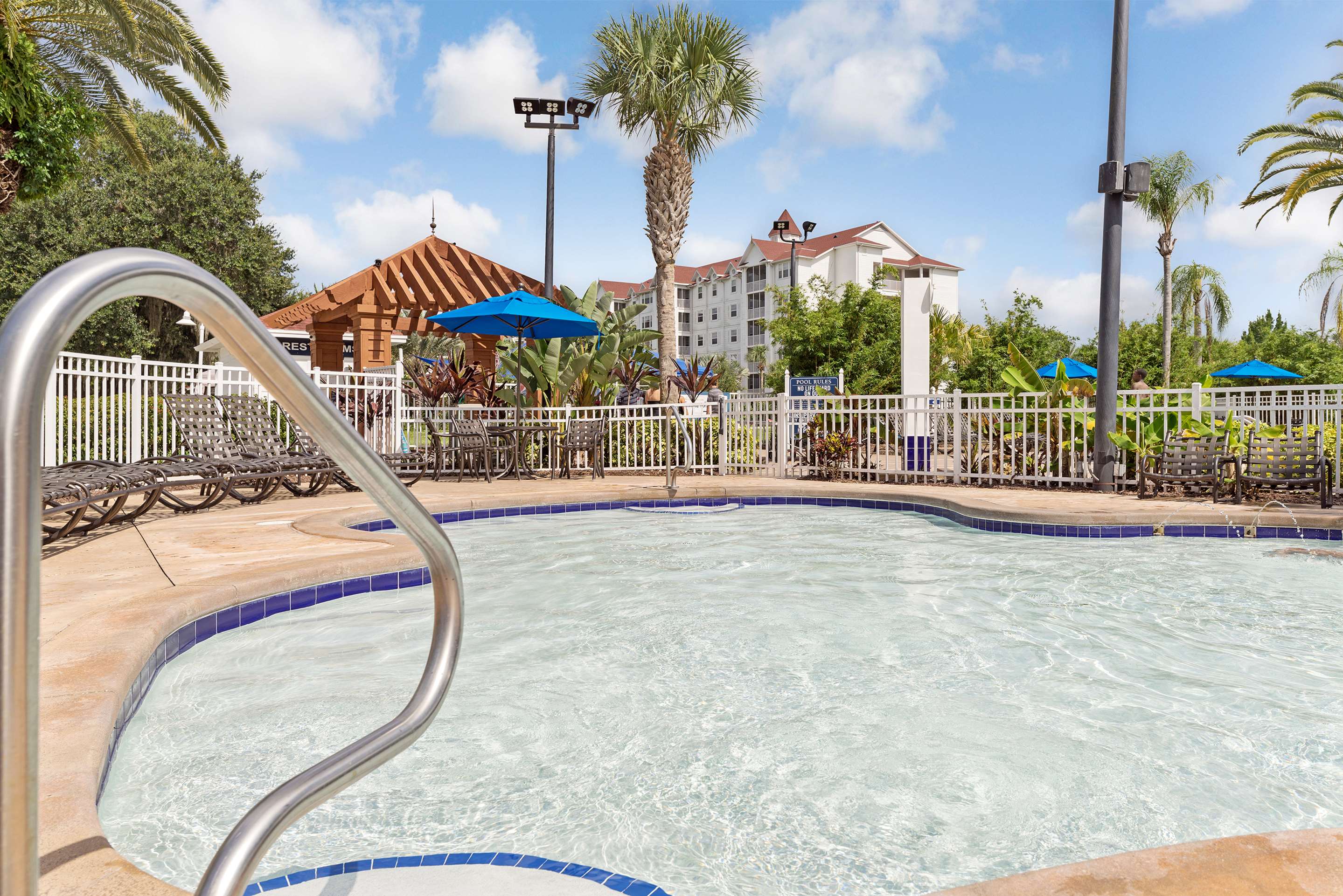 Pool | Hilton Vacation Club Grand Beach Orlando