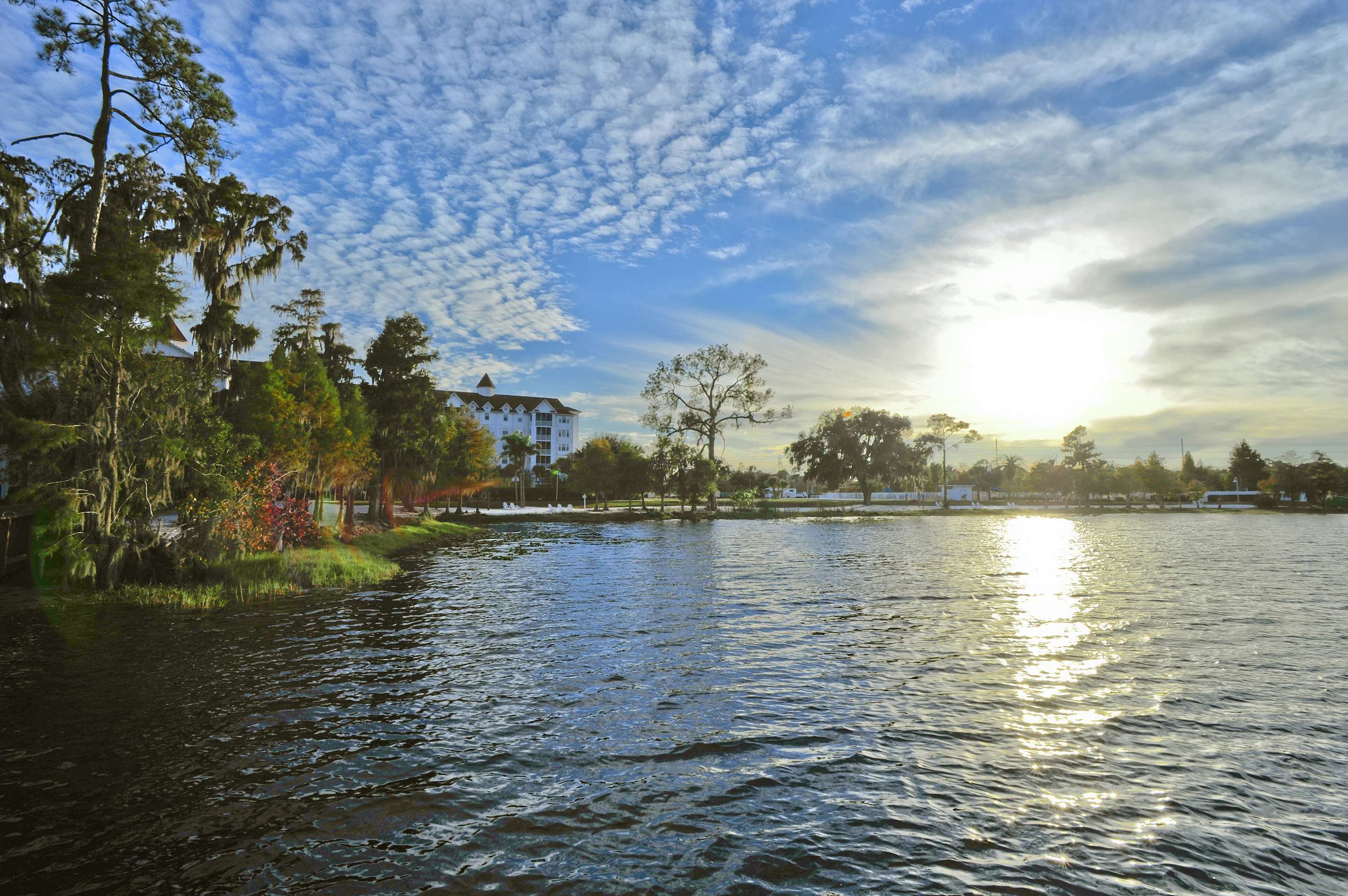 Exterior | Hilton Vacation Club Grand Beach Orlando