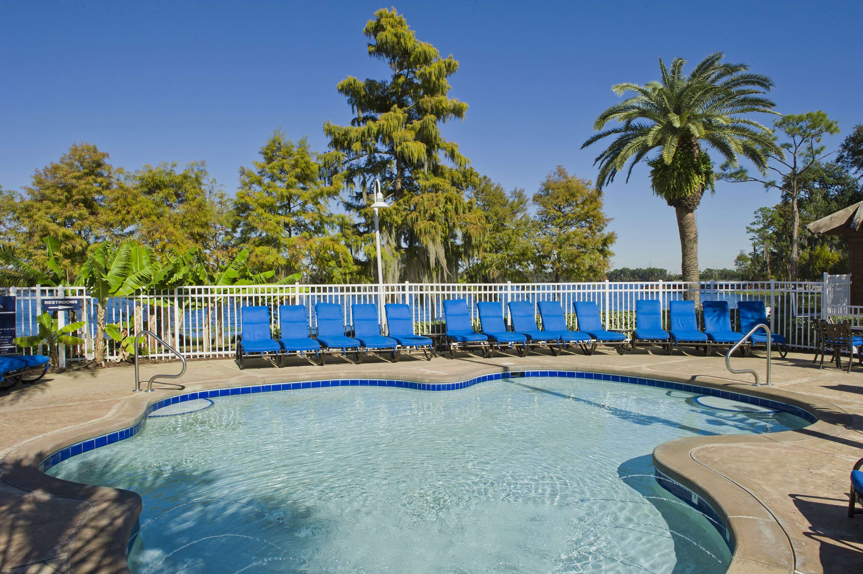 Pool | Hilton Vacation Club Grand Beach Orlando